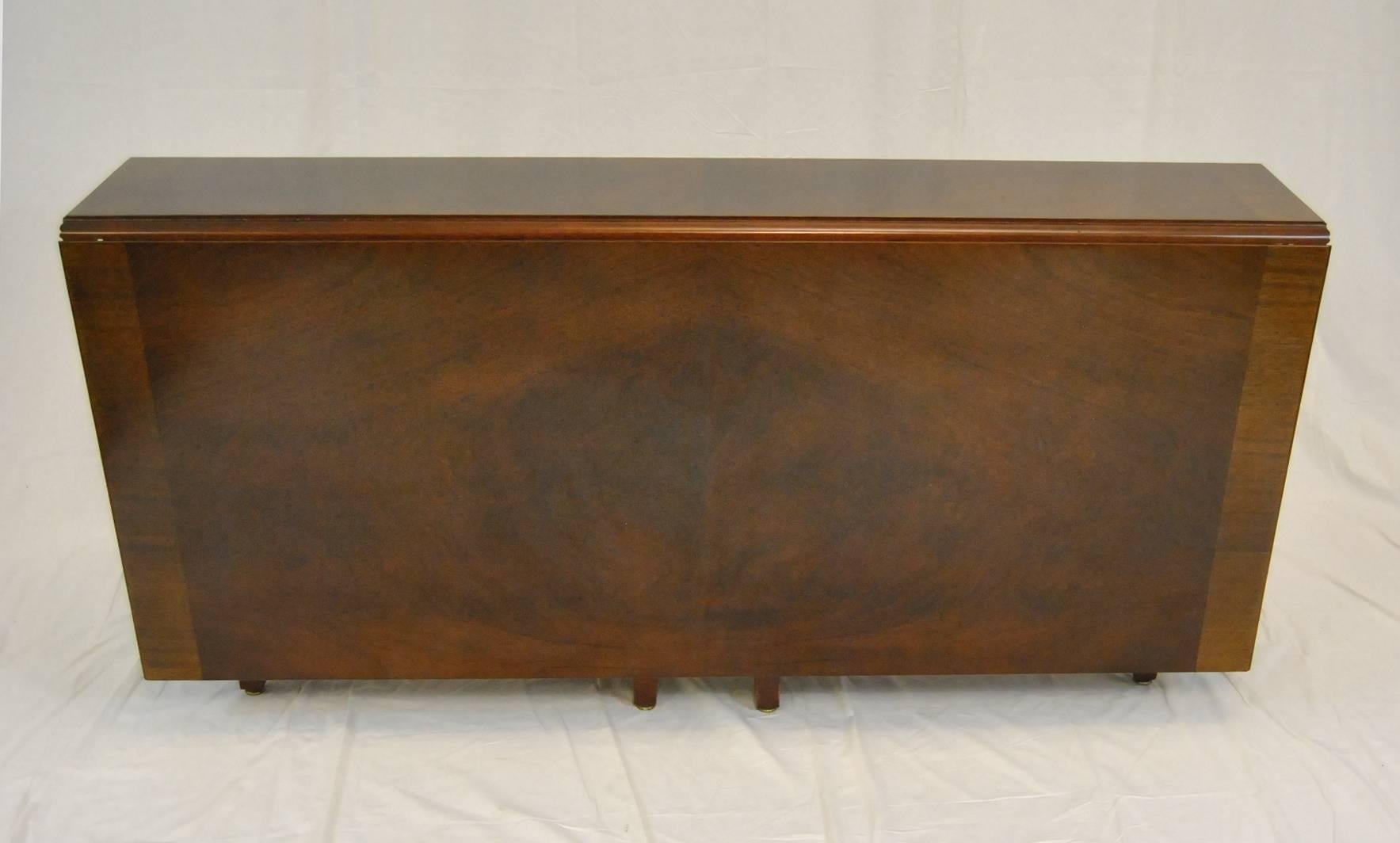 20th Century Mahogany 25 Foot Conference Table by Irving & Casson, A.H.Davenport In Good Condition In Toledo, OH