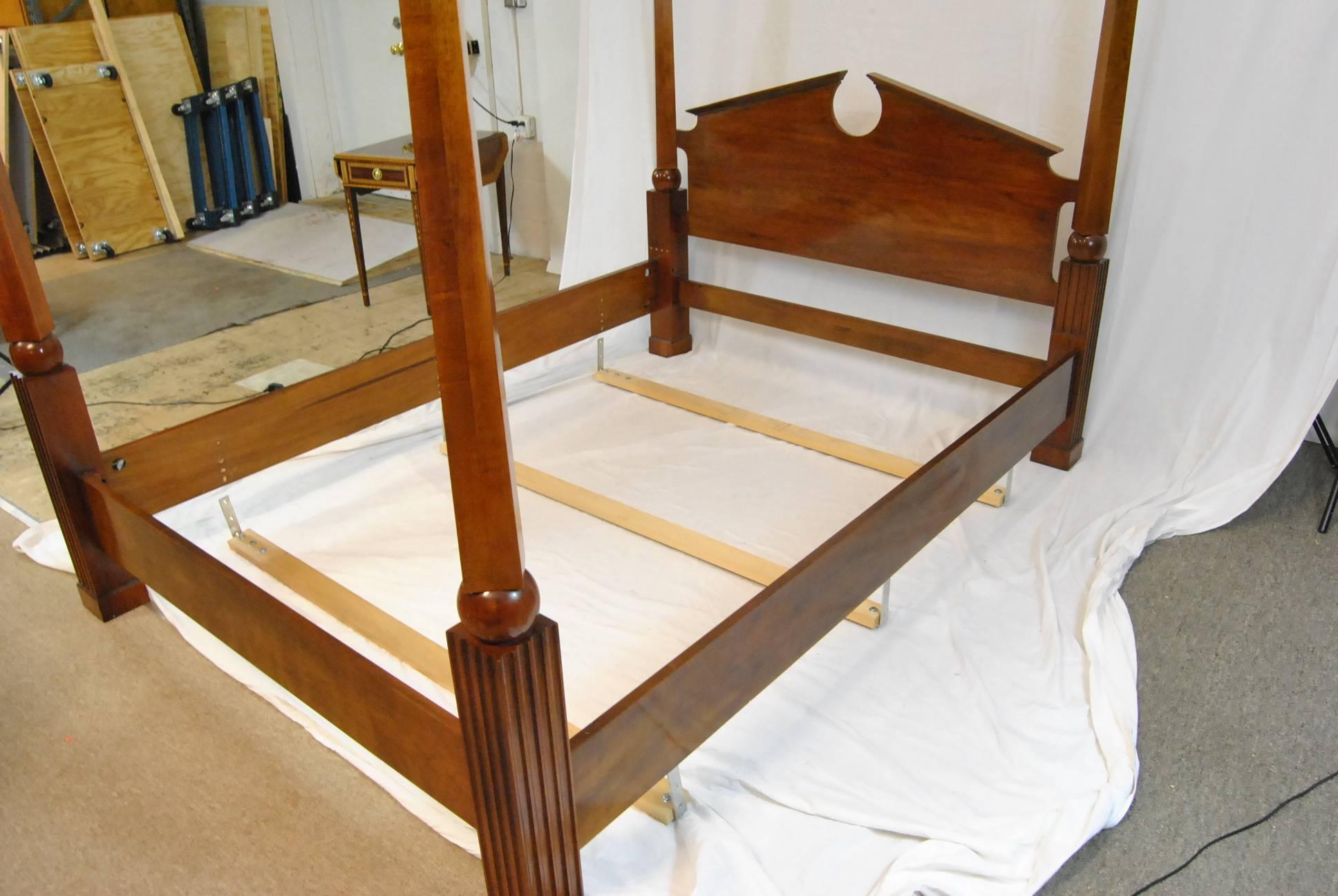 American Federal Style Henredon Cherry Queen-Size Canopy Bed Frame