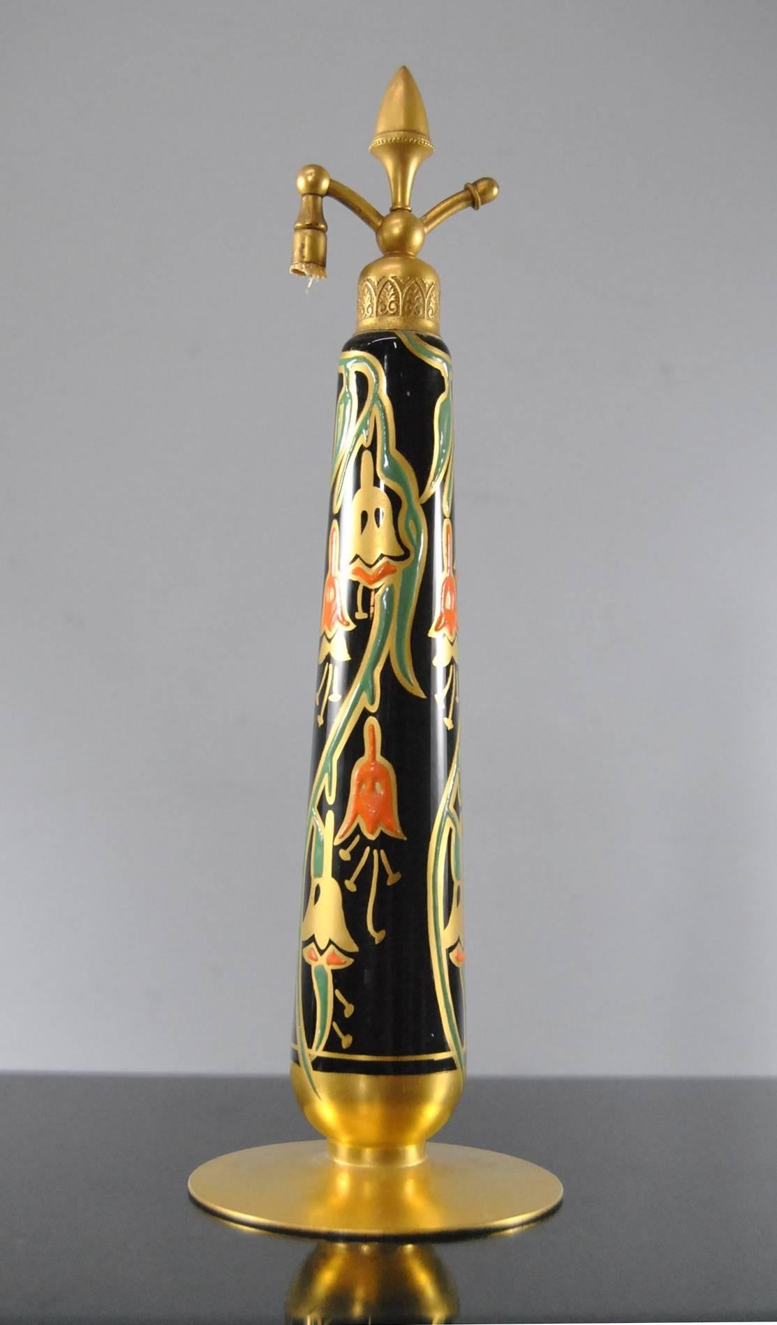 Art Deco Black Enamel Stylized Flower Atomomizer Perfume Bottle by DeVilbiss In Good Condition In Toledo, OH