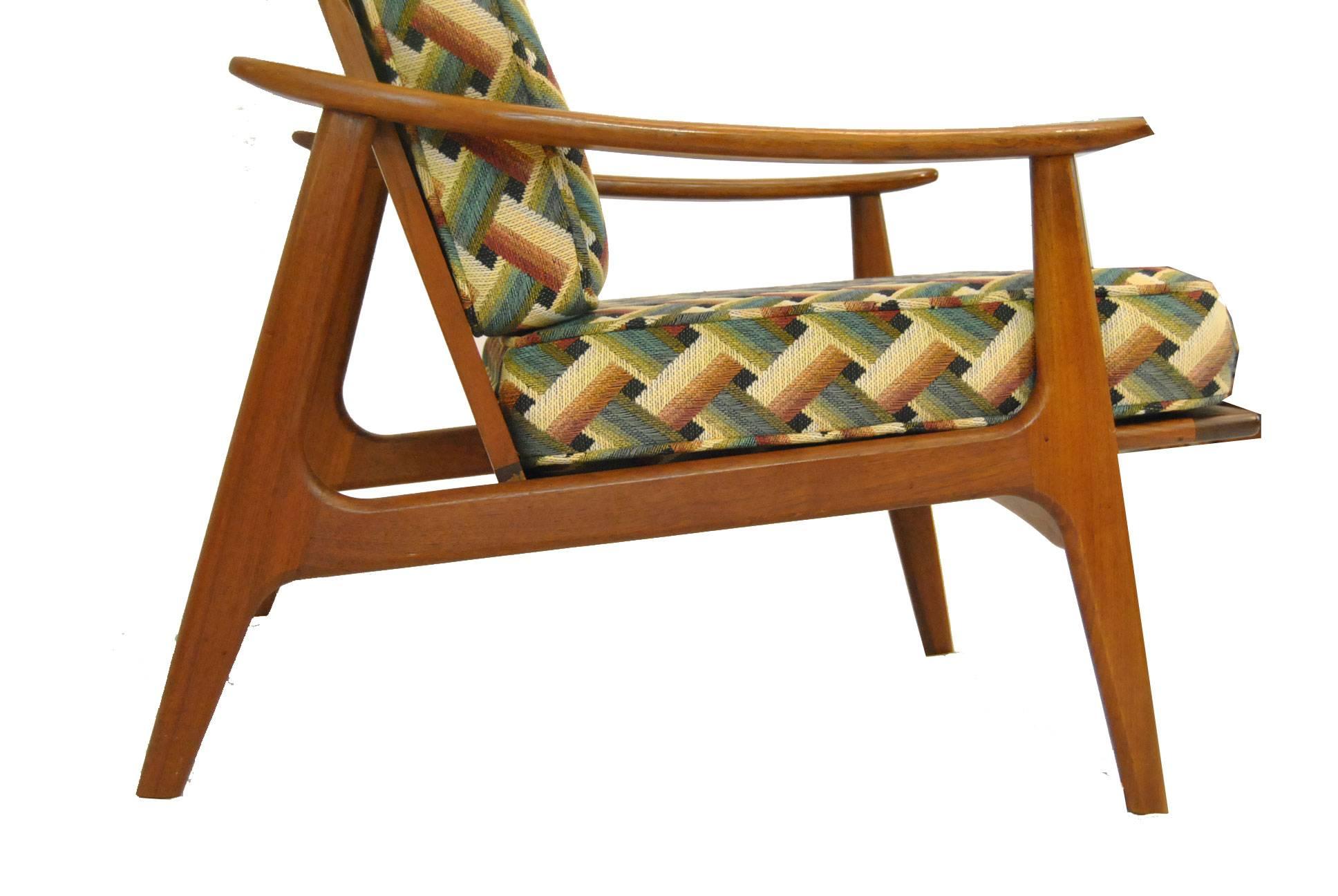 Mid-Century Modern Pair of Hans Wegner Style Danish Teak Arm Chairs with Fagas Straps