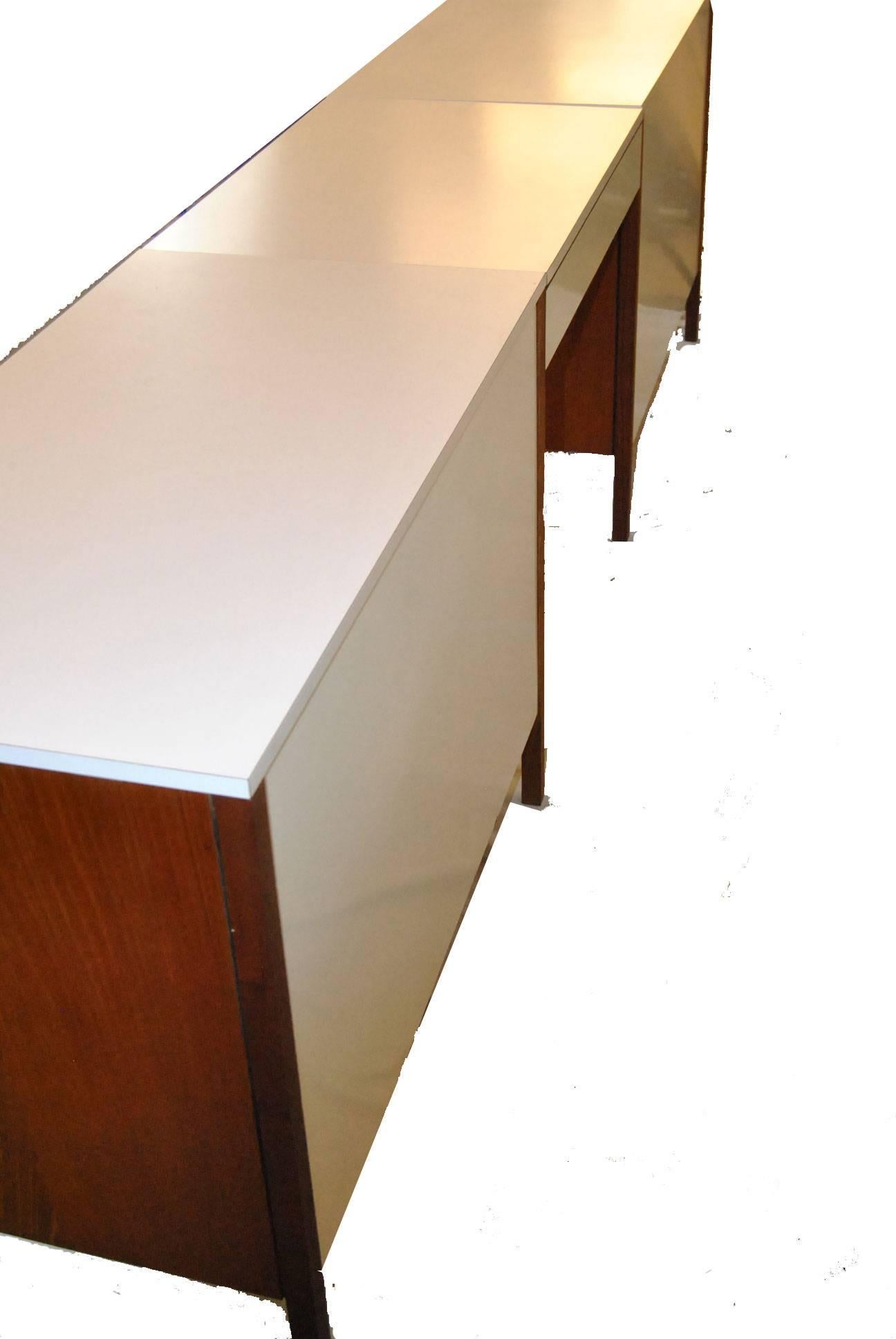 Florence Knoll Walnut Modern Three-Piece Dresser and Desk/Vanity Set 3