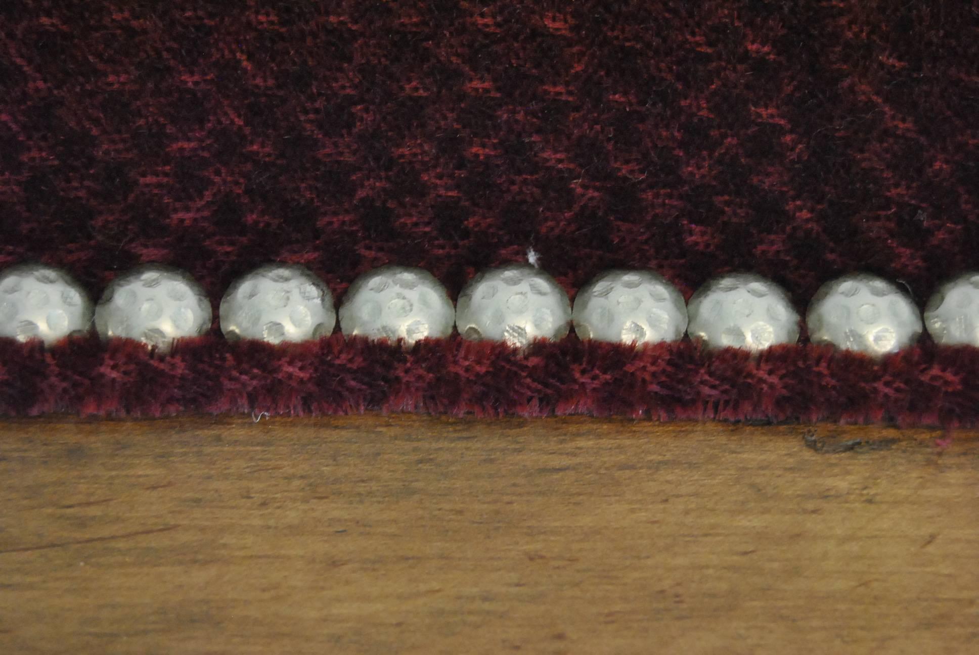 Upholstered Burgundy Mohair Nailhead Trim Bench by Swaim In Good Condition In Toledo, OH