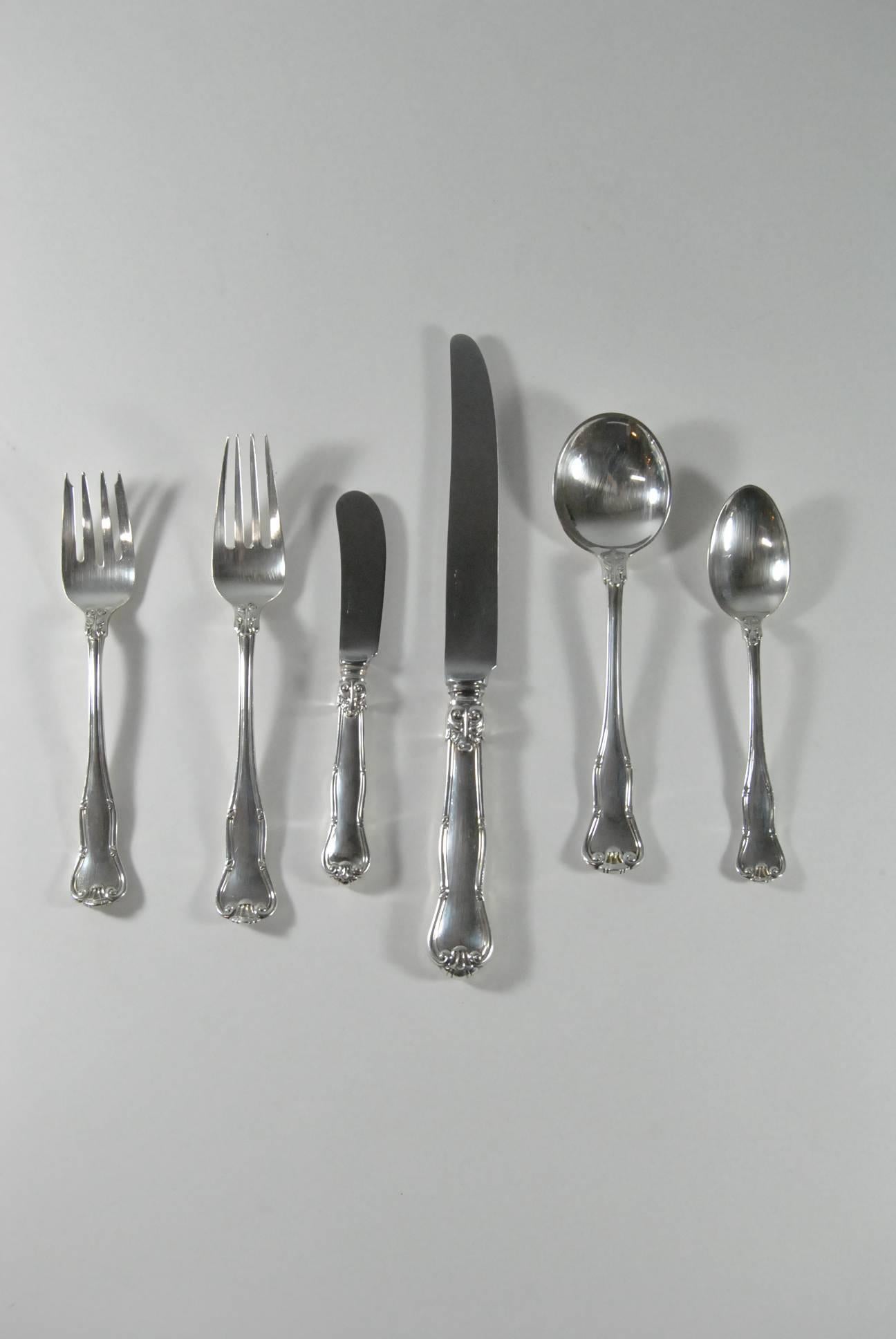 An exceptional Tiffany and Co. Sterling silver flatware set in the provence pattern. The total weight is 3604 grams less the dinner knives, butter knives, cake/pie server and the carving set. There are only 11 Tea Spoons.  No monograms. Very nice