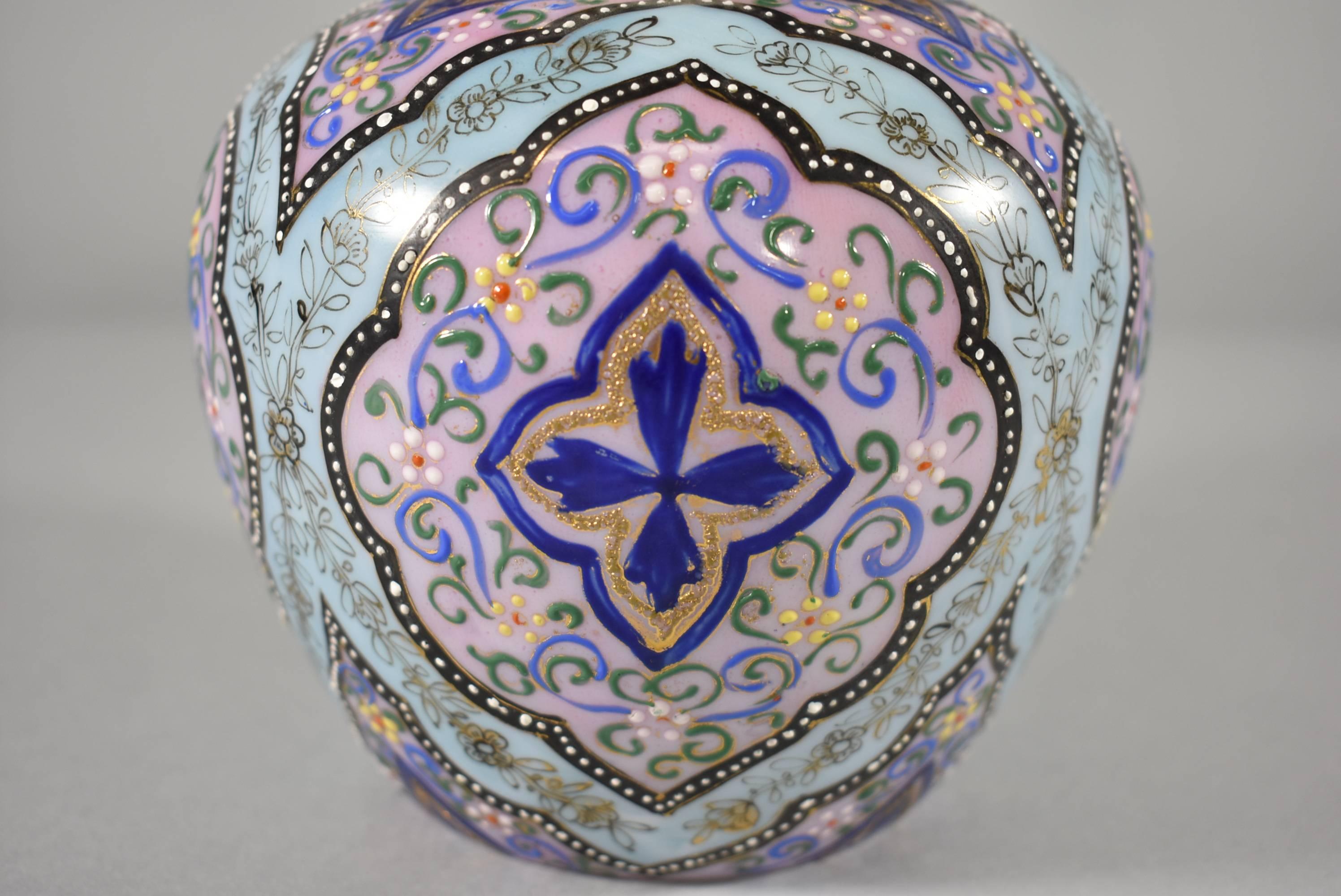 Webb Orientalist Persian Enameled Art Glass Vase, Moroccan Pattern In Good Condition In Toledo, OH
