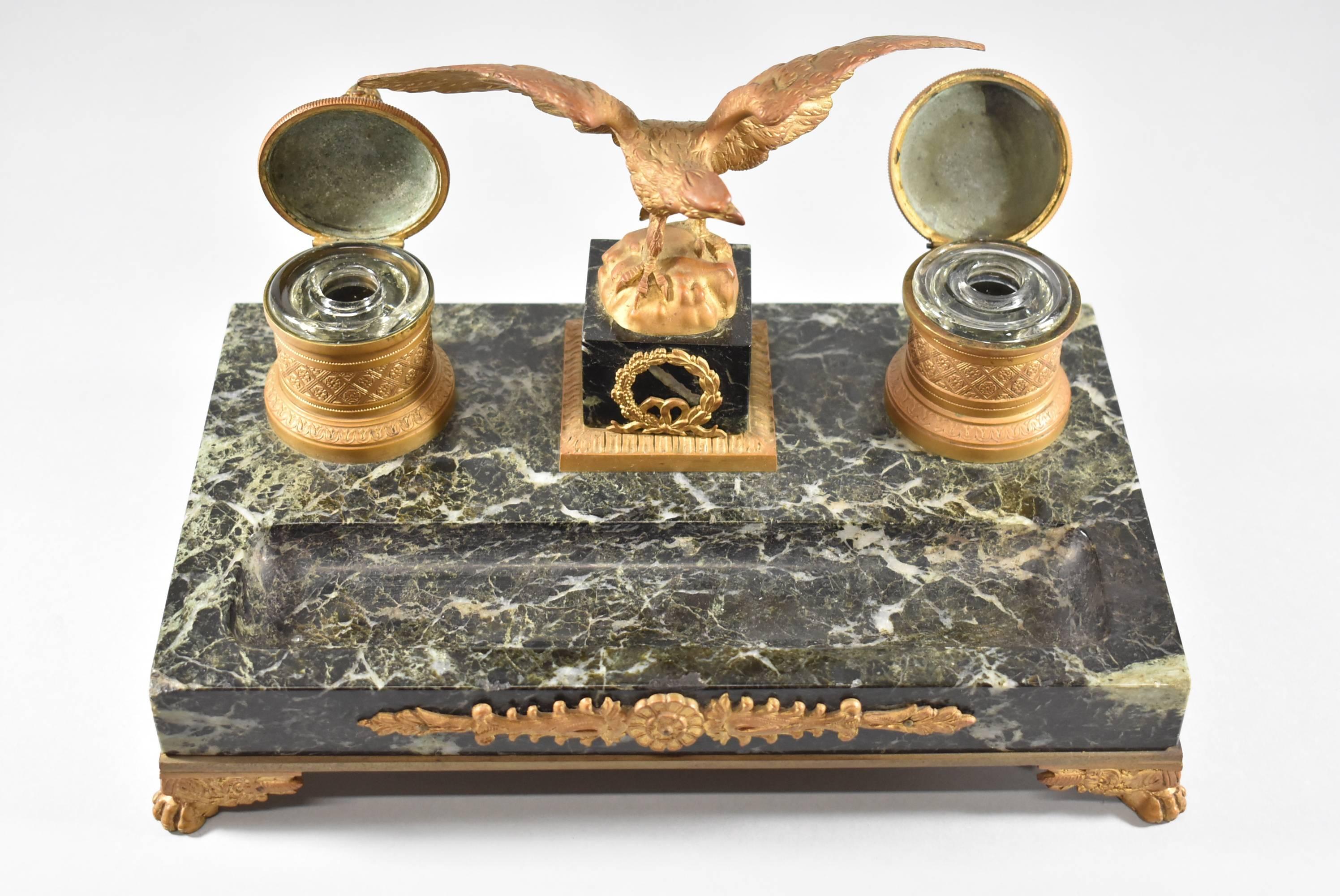 19th Century French Gilt Bronze and Marble Inkwell with Eagle In Good Condition In Toledo, OH