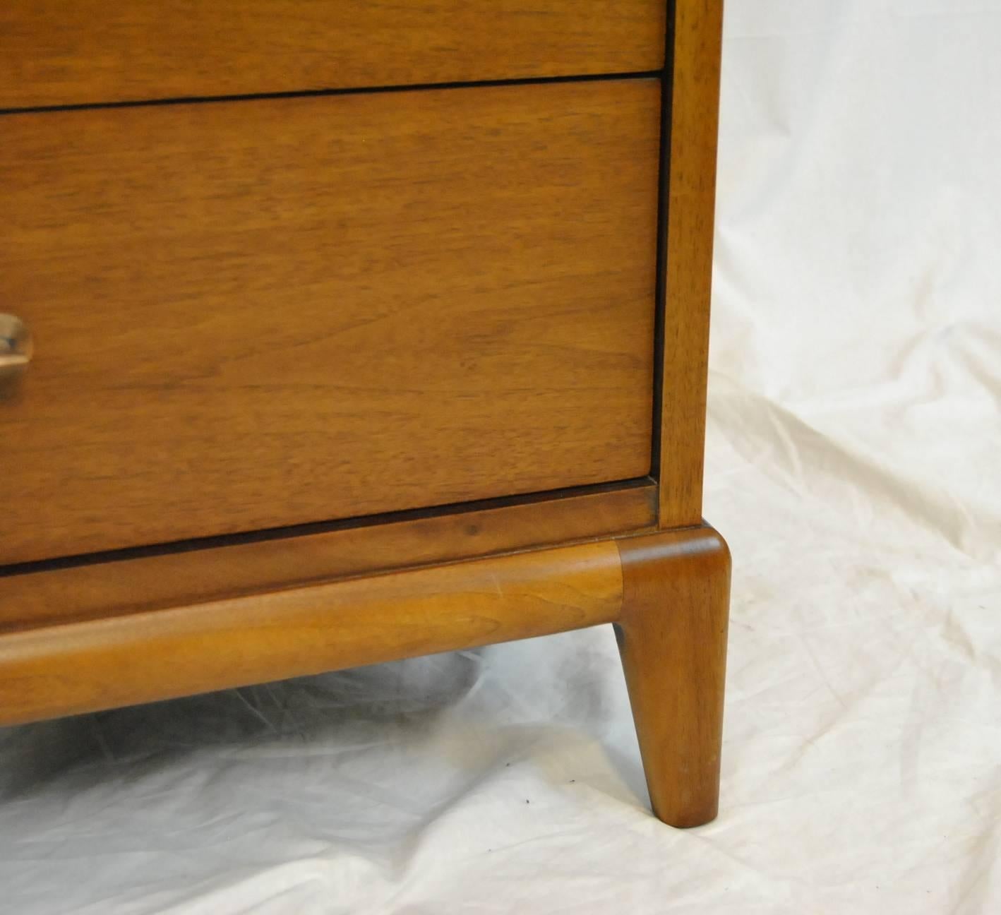 Eight-Drawer Walnut Dresser by Henredon, circa 1960 Collection 1