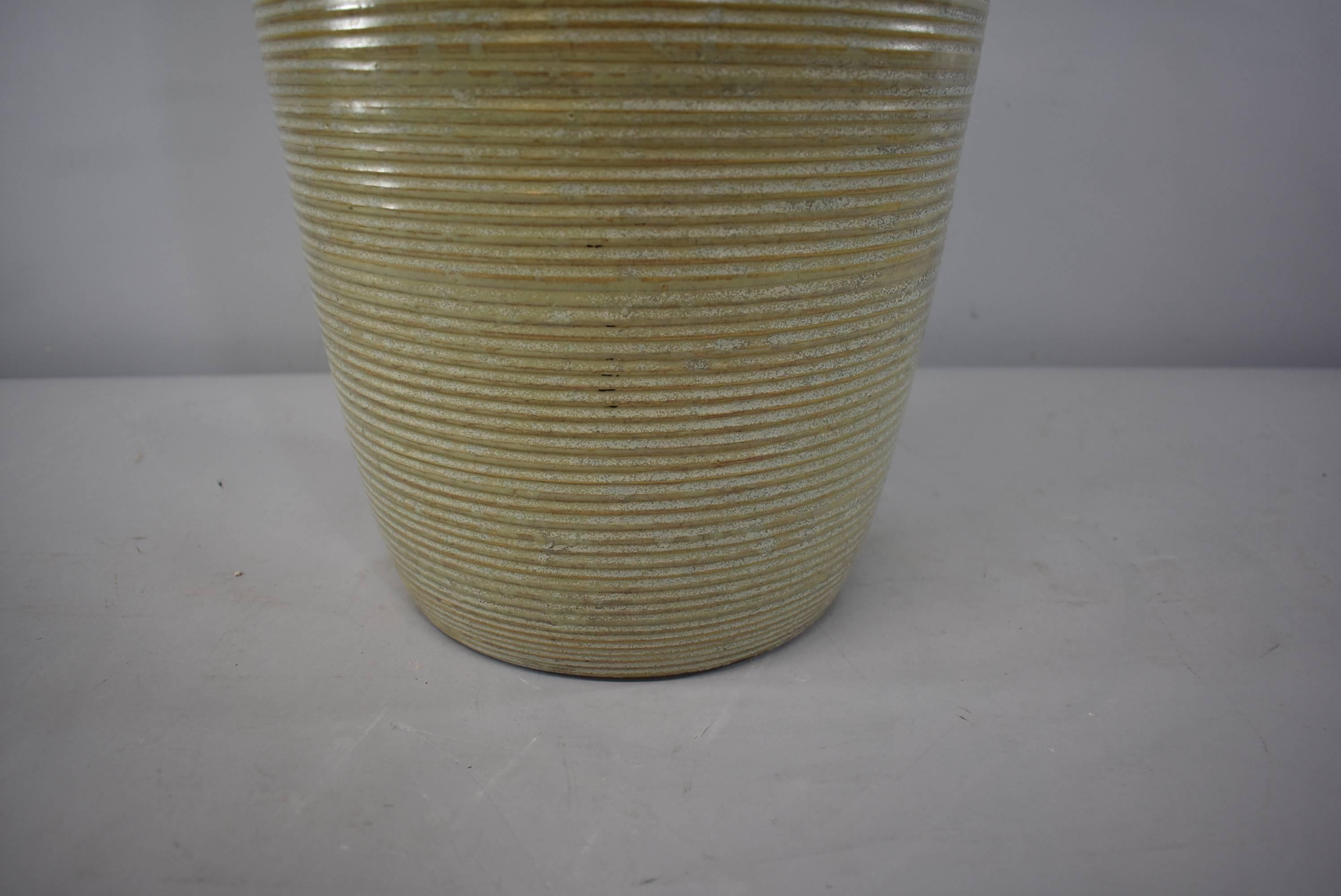 monmouth pottery catalog