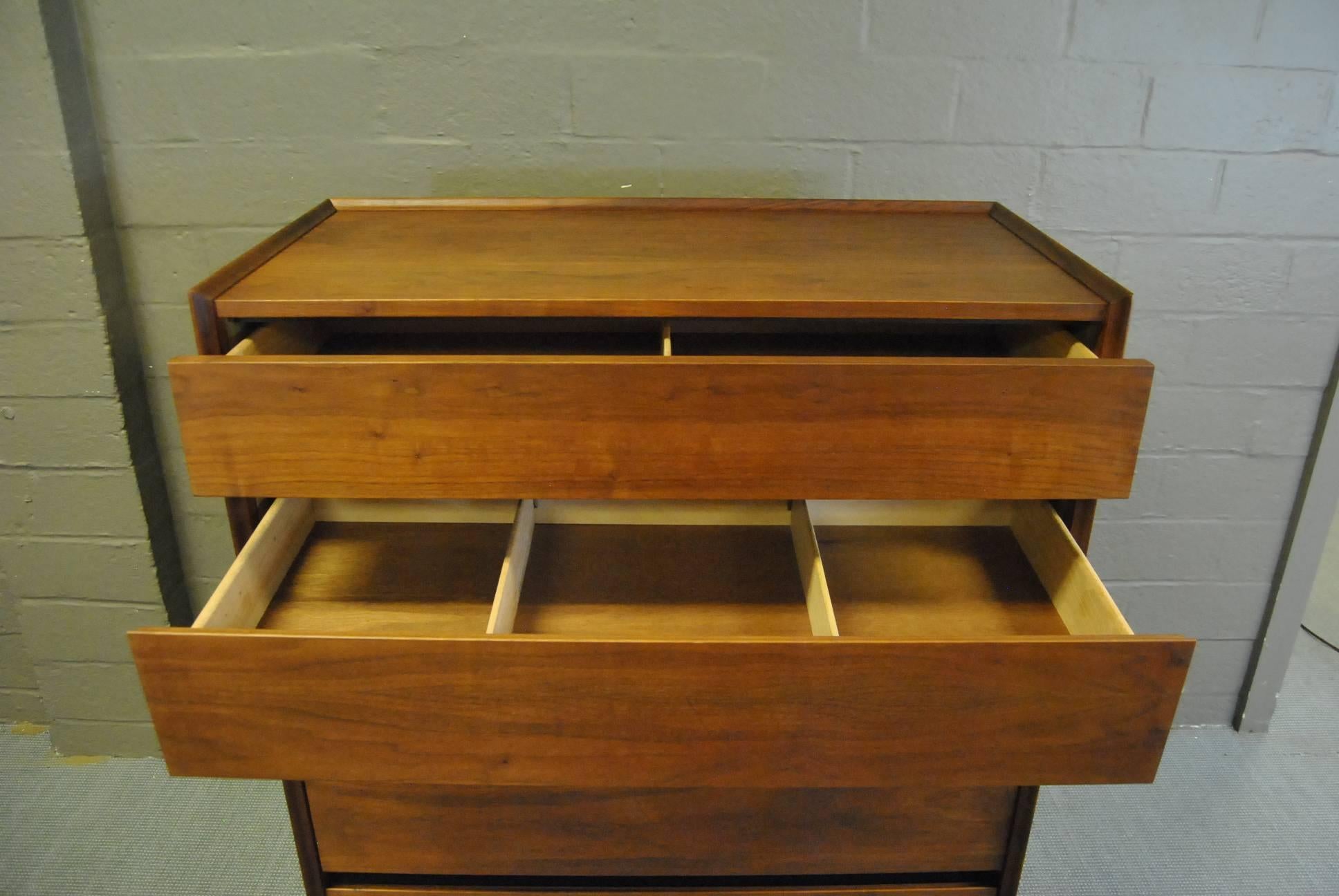 20th Century Mid-Century Modern Five-Drawer Walnut Tall Chest by Dillingham Esprit Collection