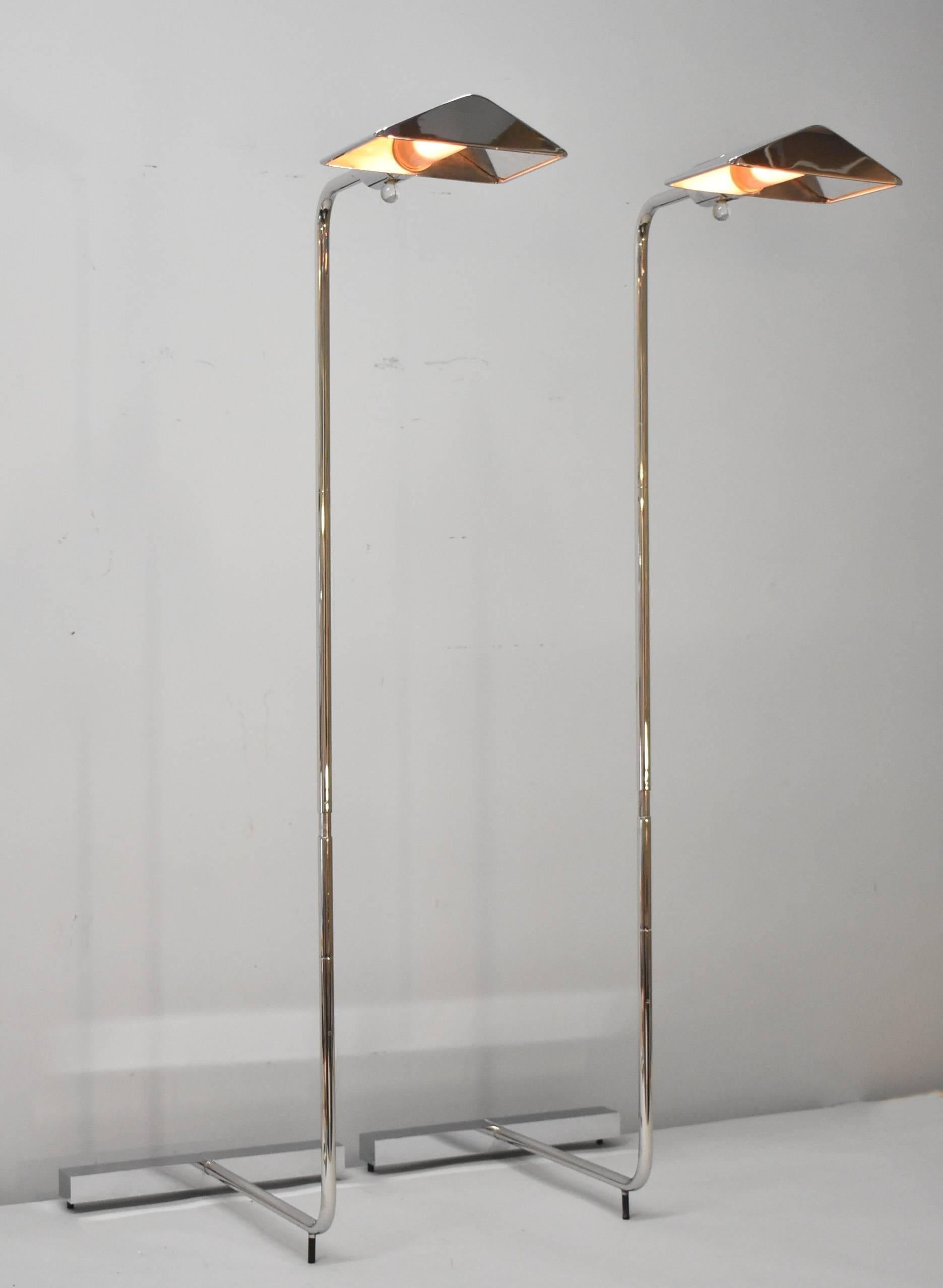 Pair of Mid-Century Modern Chrome Cedric Hartman Adjustable Floor Lamps In Good Condition In Toledo, OH