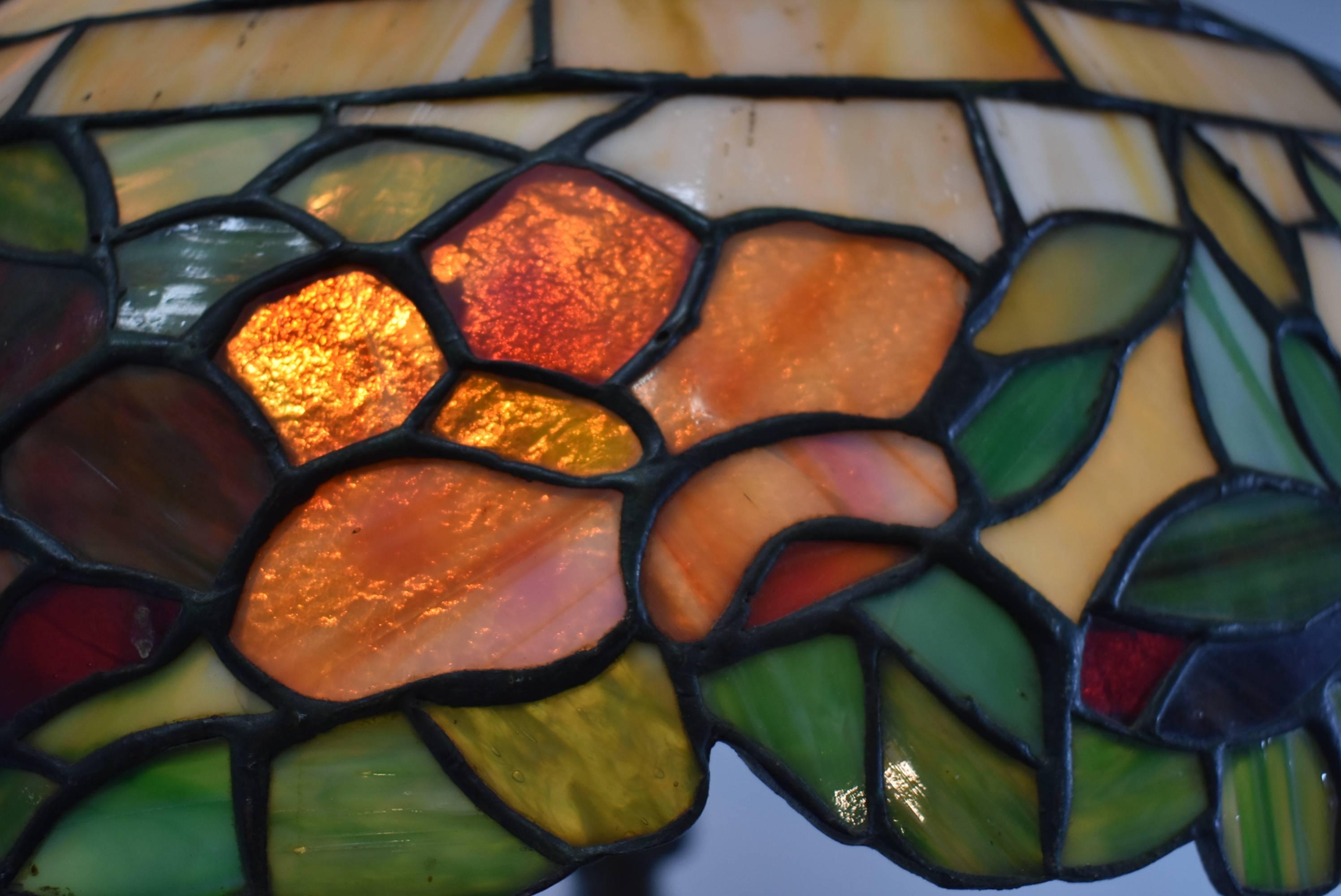 Arts and Crafts Peony Leaded Slag Glass Table Lamp #523 by Wilkinson