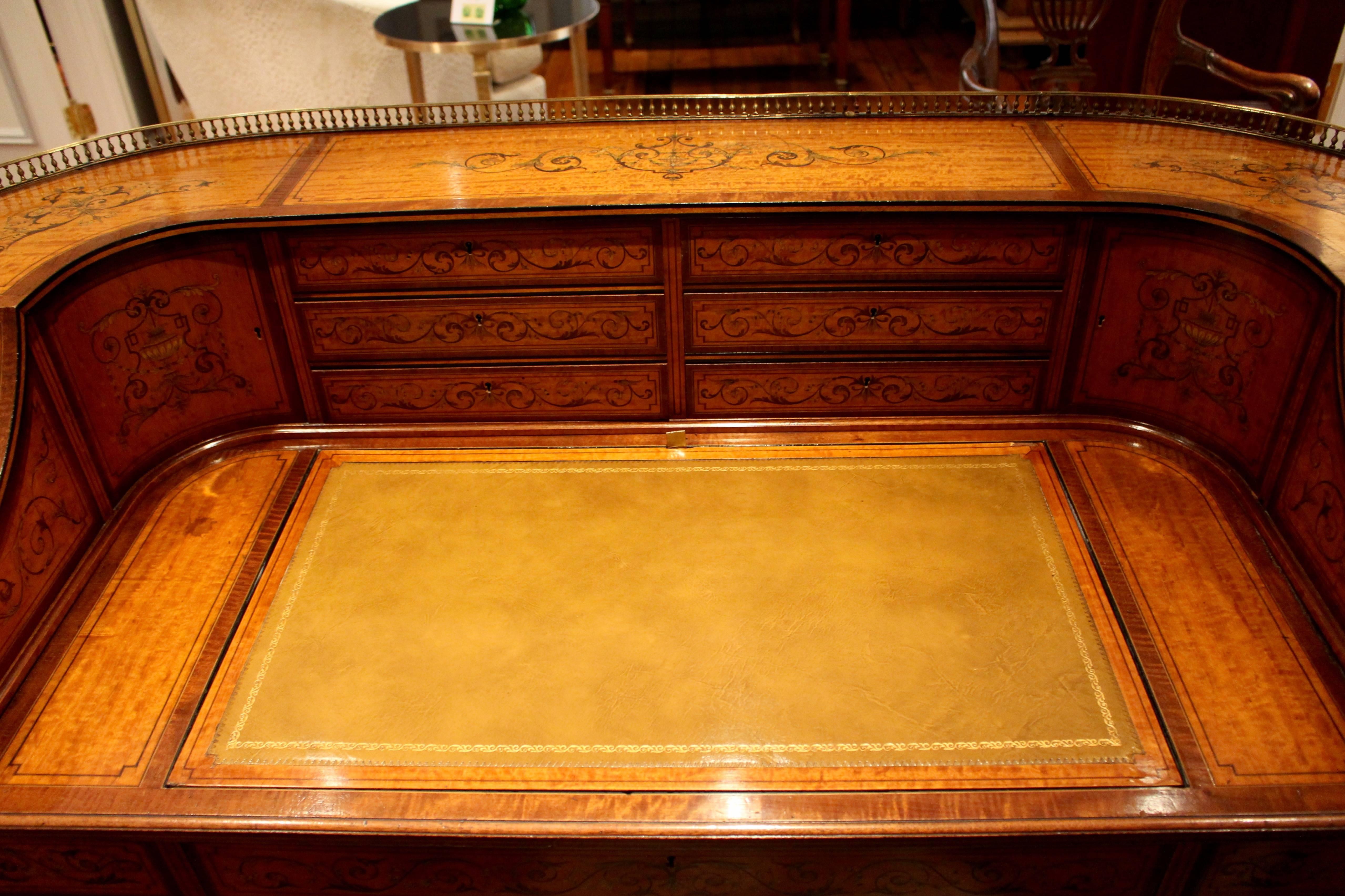 19th Century  Georgian Adams-Style Carlton House Marquetry Inlaid Desk by Edwards and Roberts For Sale