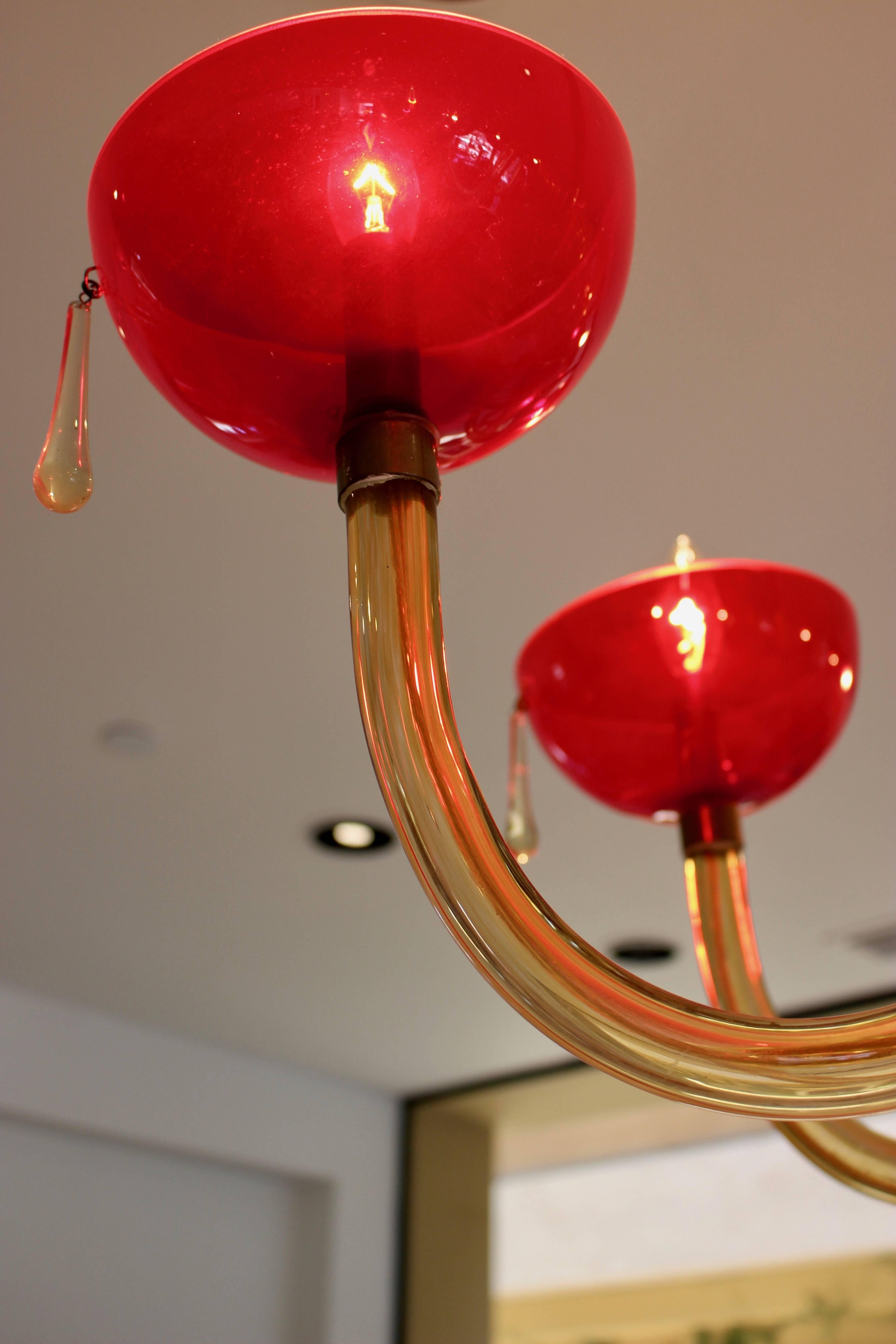 Vintage Italian 1970s Ruby Gold and Colorless Murano Glass Nine-Light Chandelier For Sale 1