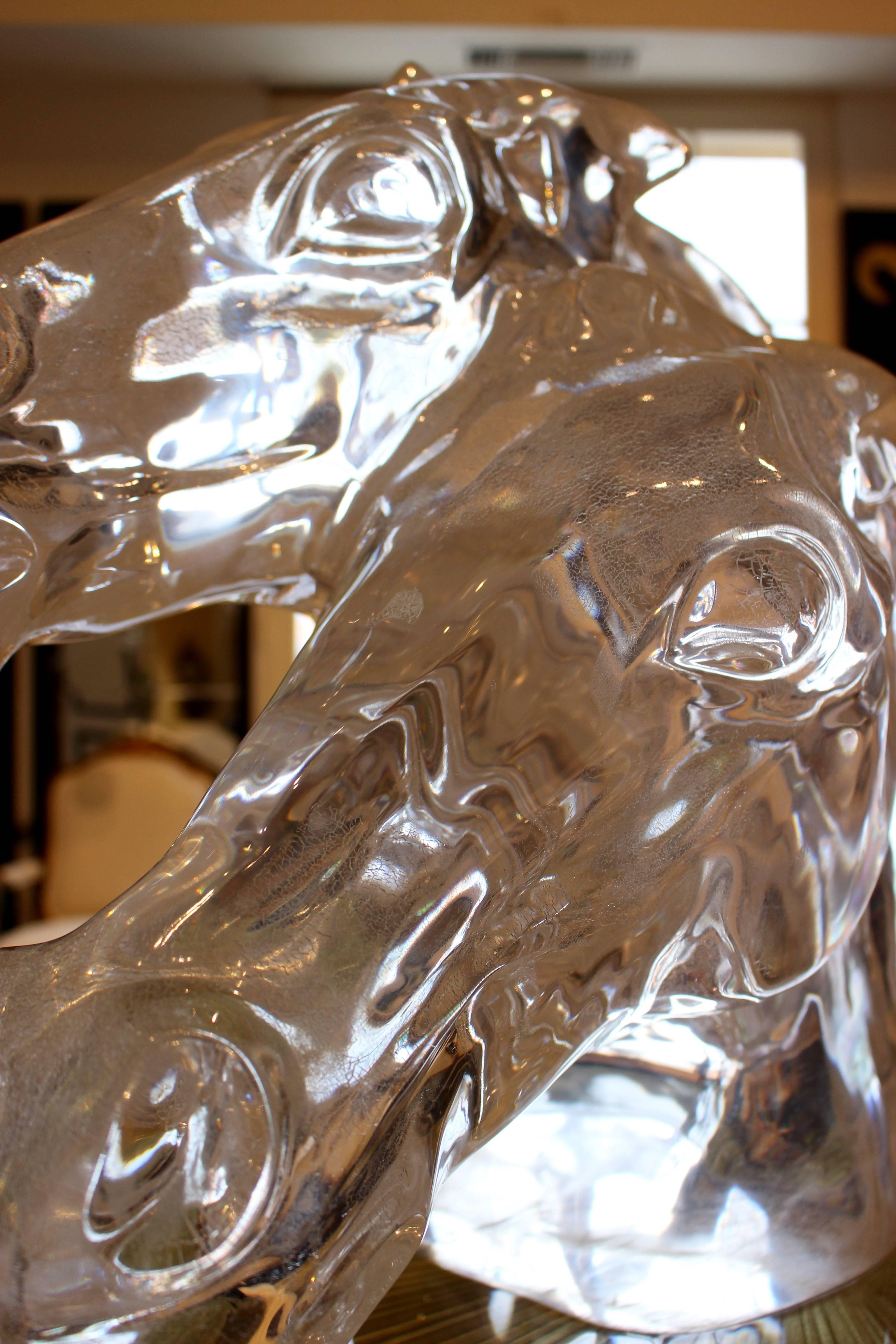 Italian Lucite Double Horse Head Sculpture by Deste Jomco, circa 1970 In Good Condition In Palm Desert, CA