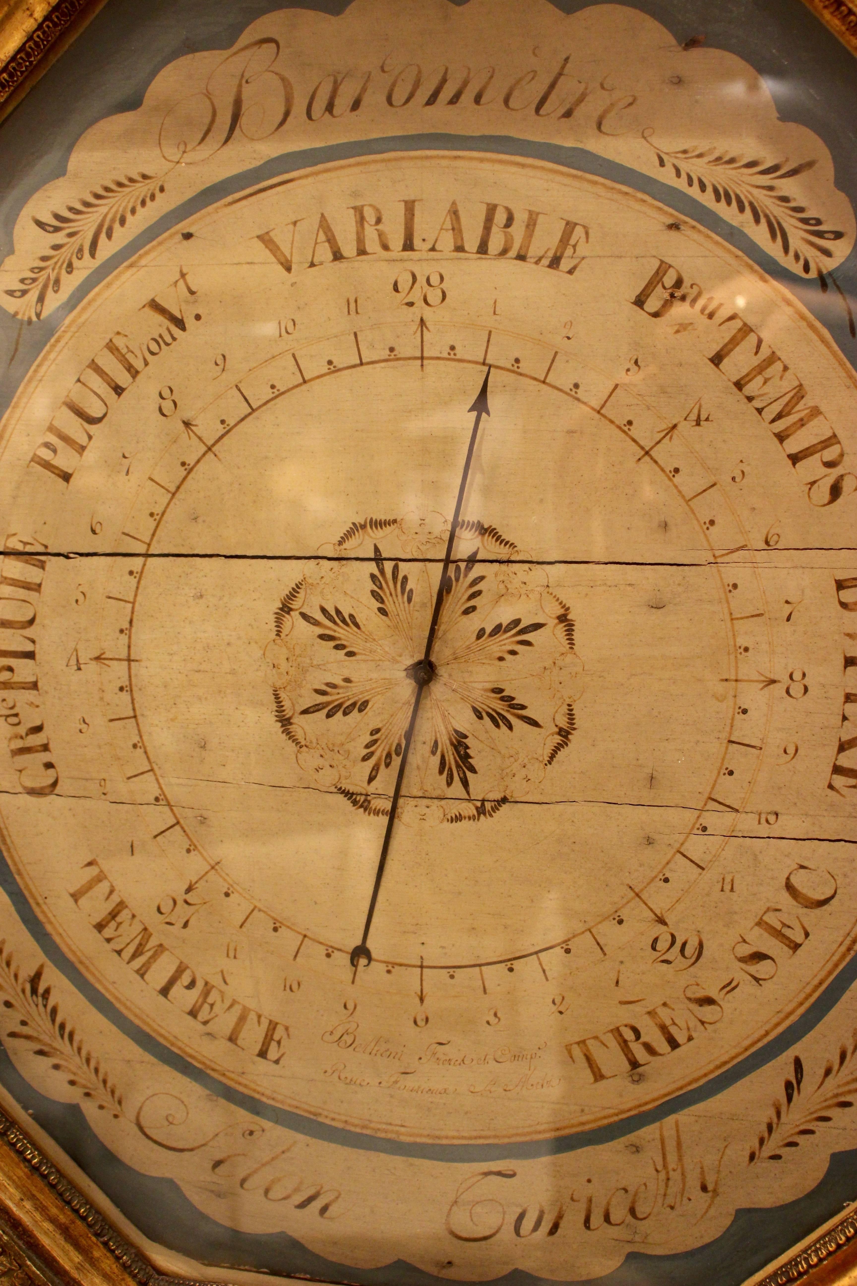 Französische Restauration 1820er Jahre Barometer aus vergoldetem Holz mit Adlergiebel nach Toricelli (19. Jahrhundert) im Angebot
