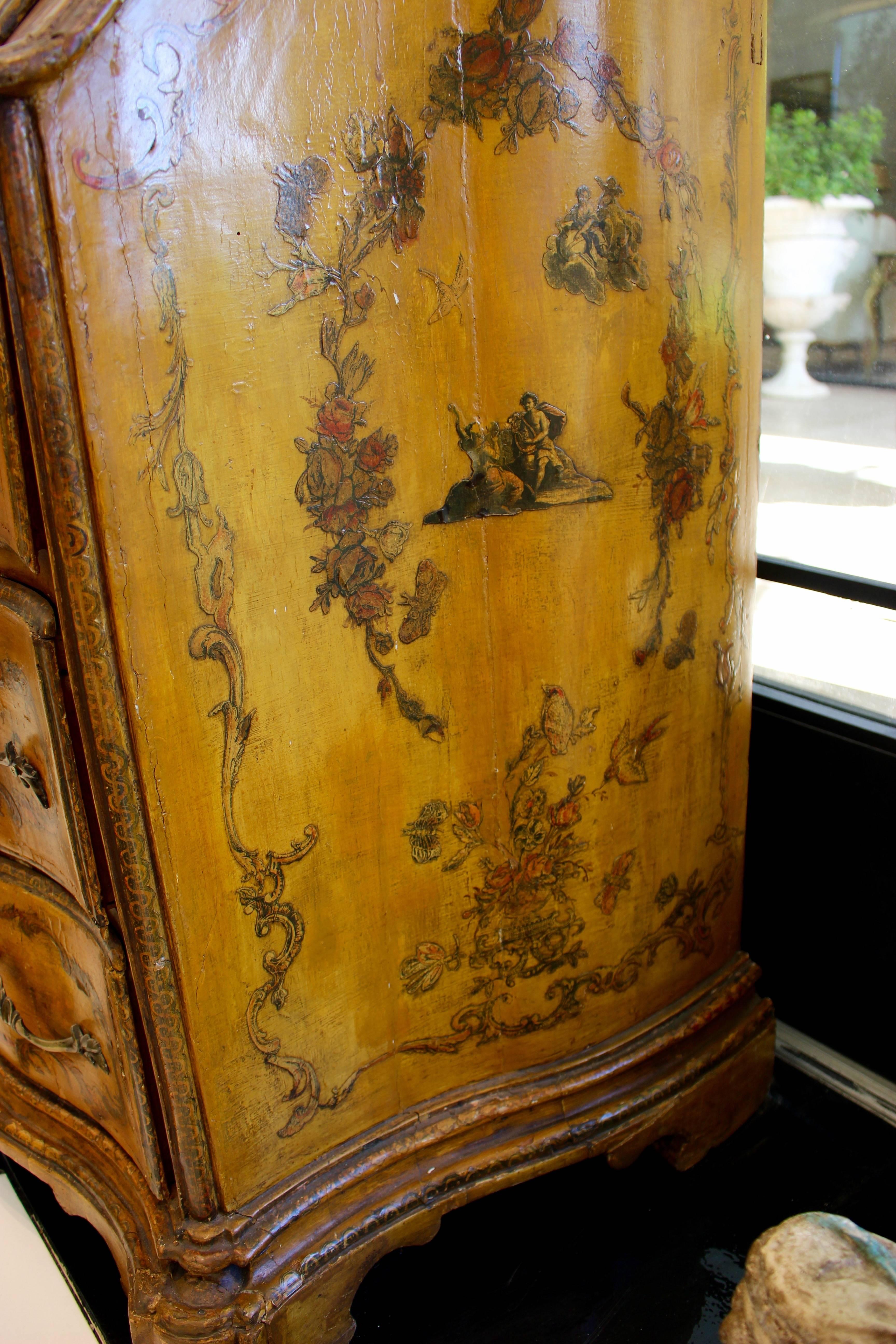 Paper Italian 18th Century Rococo Secretary with Mirrored Doors and Lacca Povera Décor For Sale