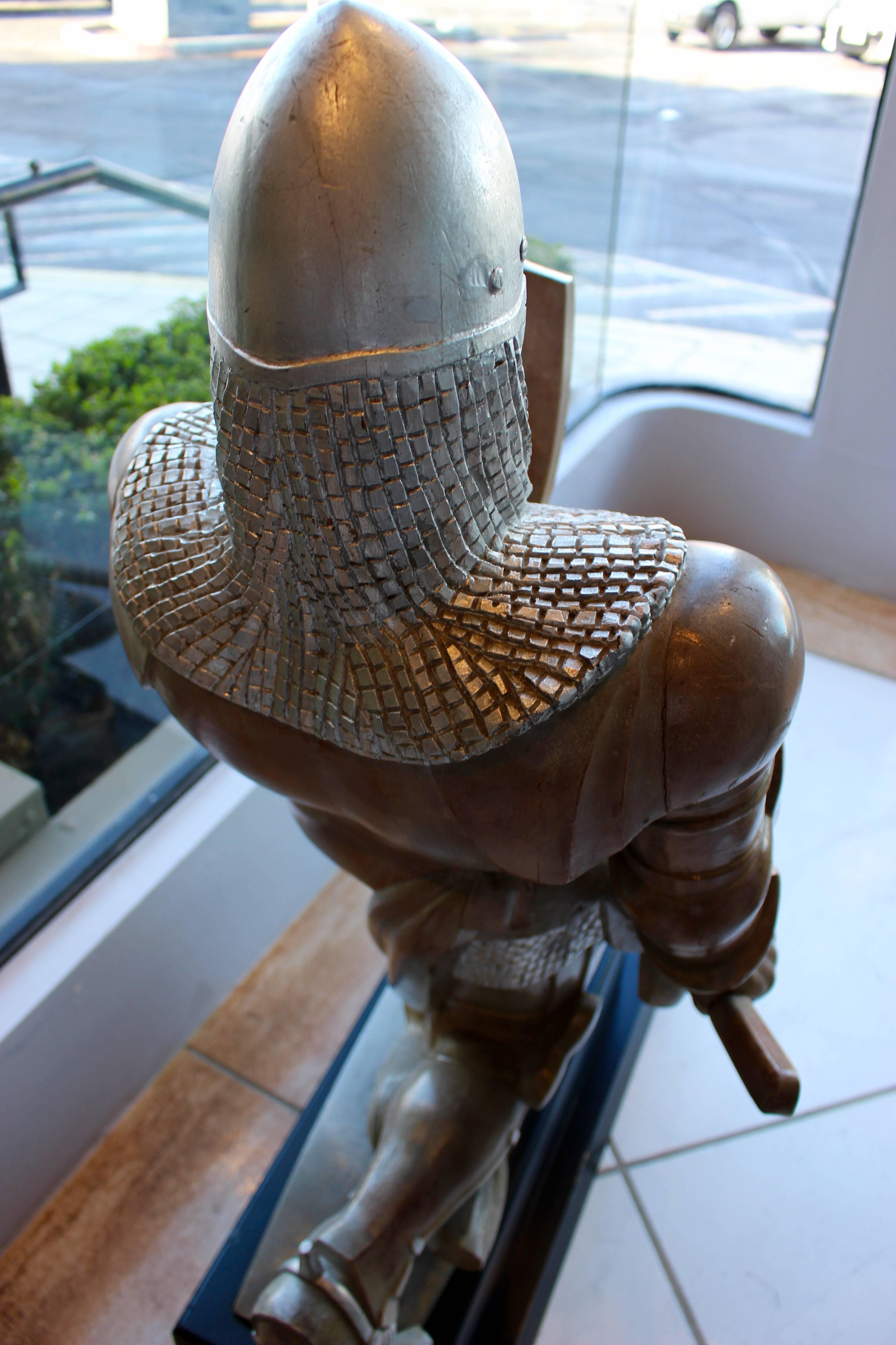 Painted and Carved Wooden Sculpture of a Knight Crusader, circa 1944 on Pedestal In Good Condition For Sale In Palm Desert, CA