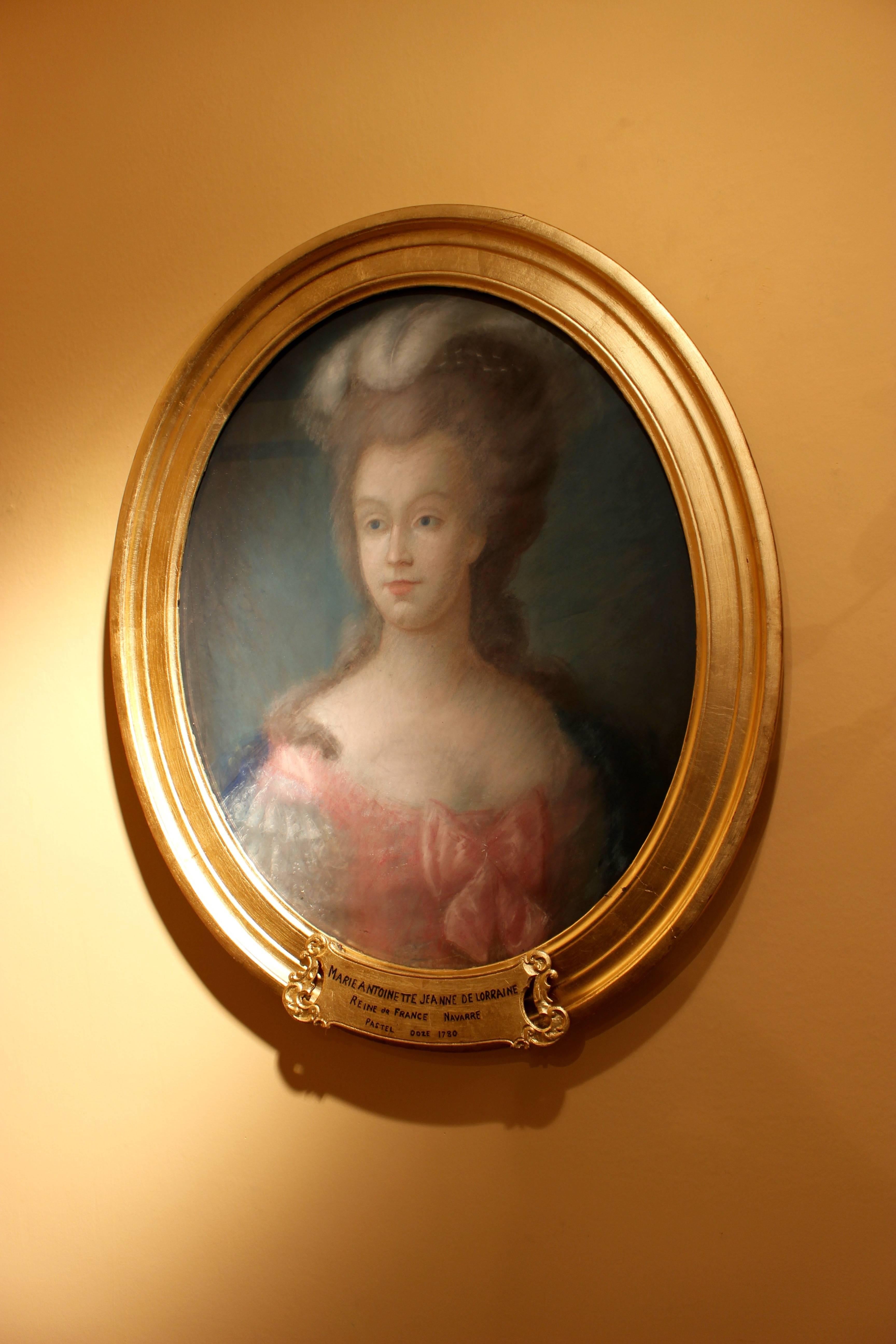 A French late 18th century pastel on canvas piece depicting Queen Marie-Antoinette by Marie-Geneviève Navarre in its original oval frame. This exquisite oval painting features Queen Marie-Antoinette, represented in 1780, nine years before the French