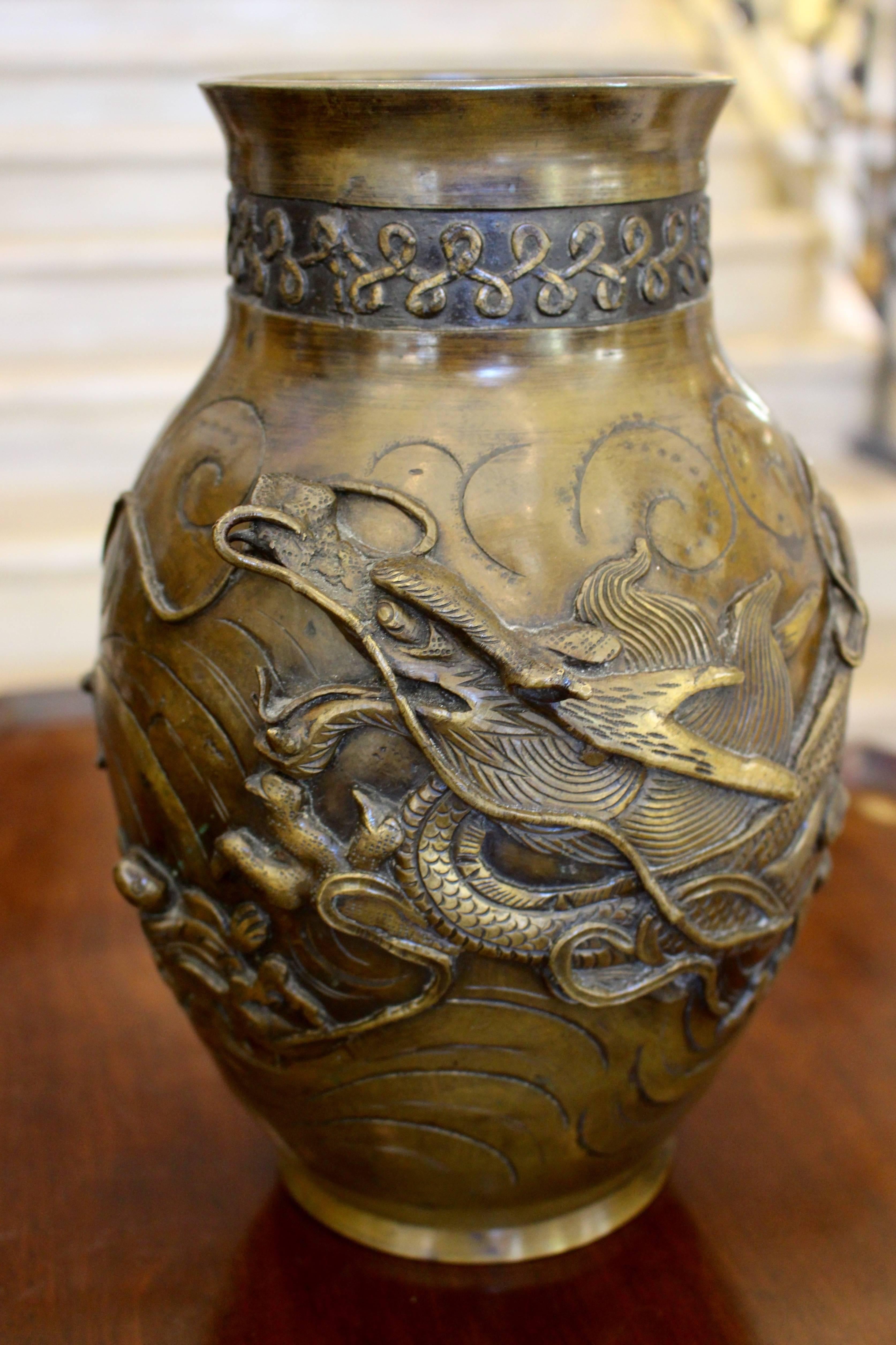 20th Century Pair of Japanese Bronze Vases Finely Cast with High Relief Dragon Figures For Sale