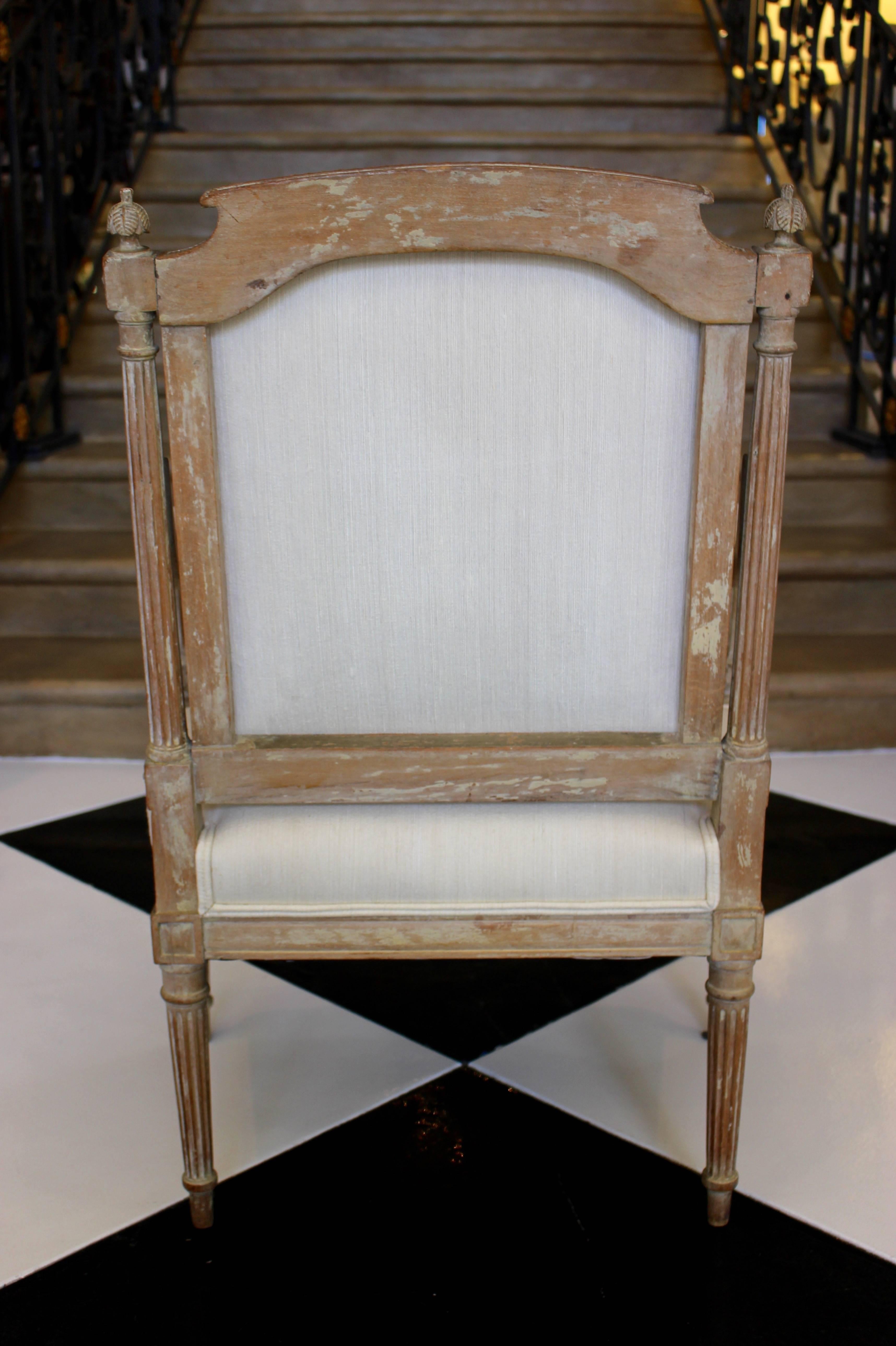French Louis XVI Style 19th Century Fauteuil with Fluted Accents and Upholstery For Sale 1