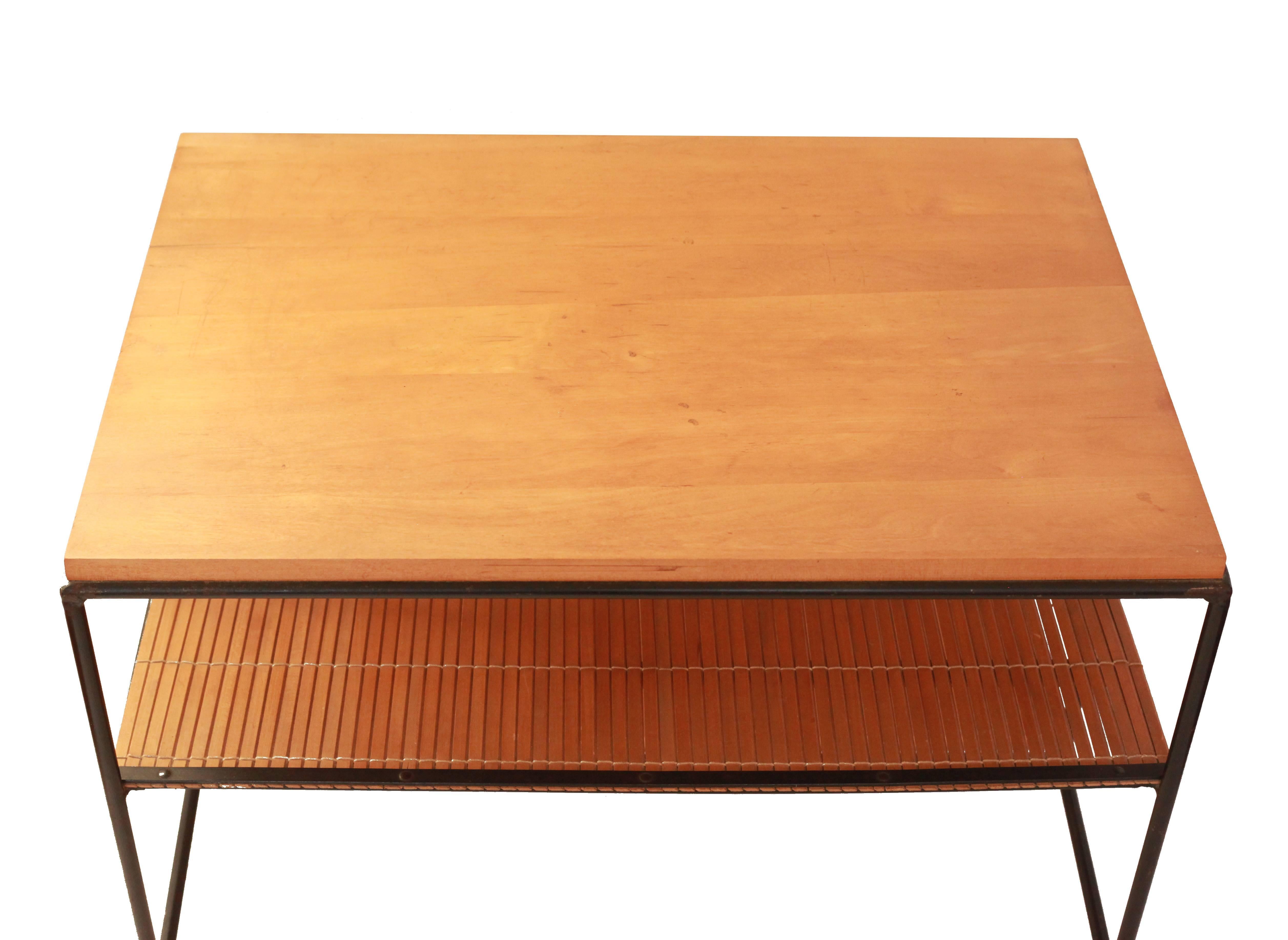 Paul McCobb Mid-Century Modern Planner Group Side Table In Good Condition In Pittsburgh, PA