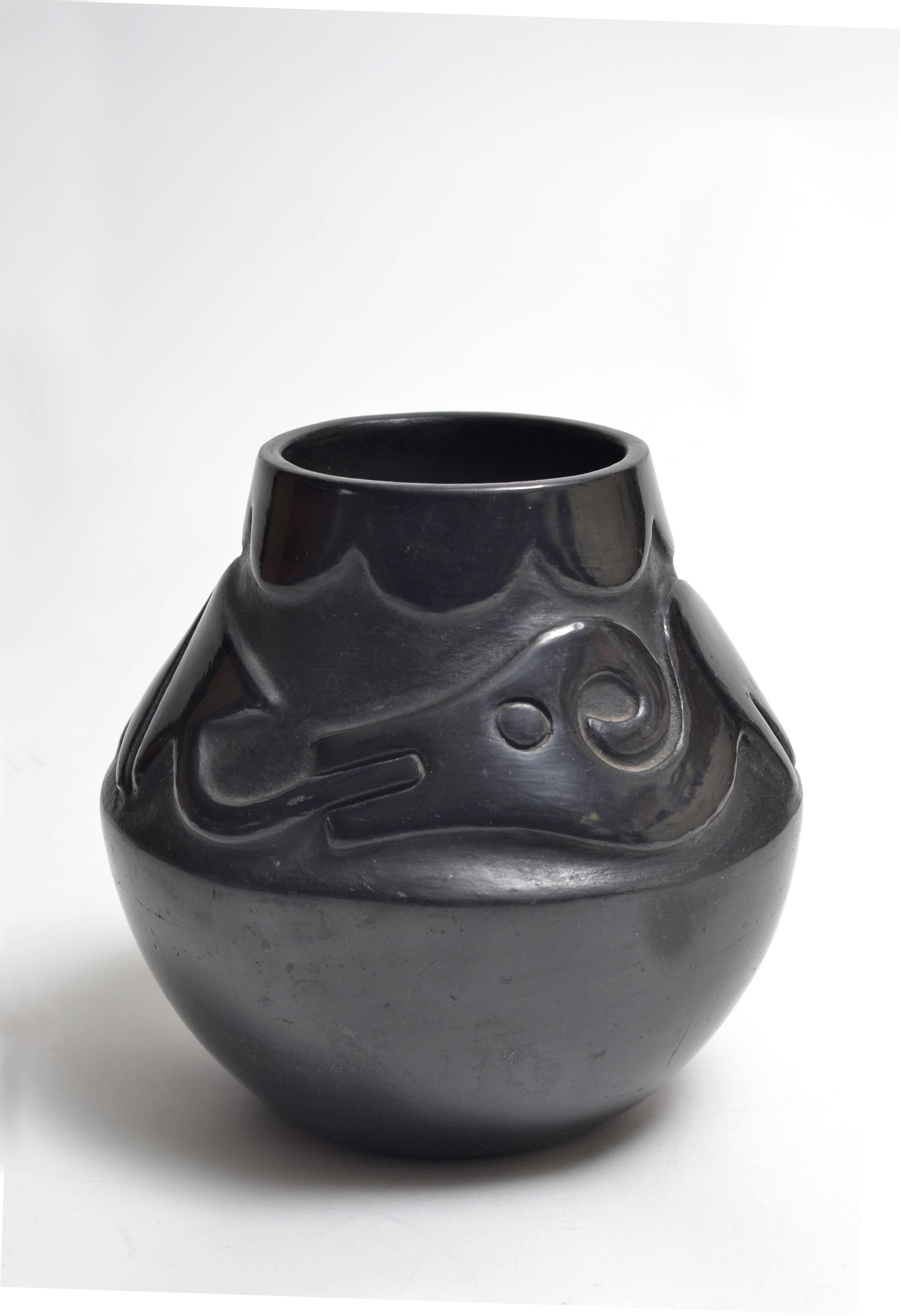 Native American Rose Gonzales Signed Blackware Pottery 1