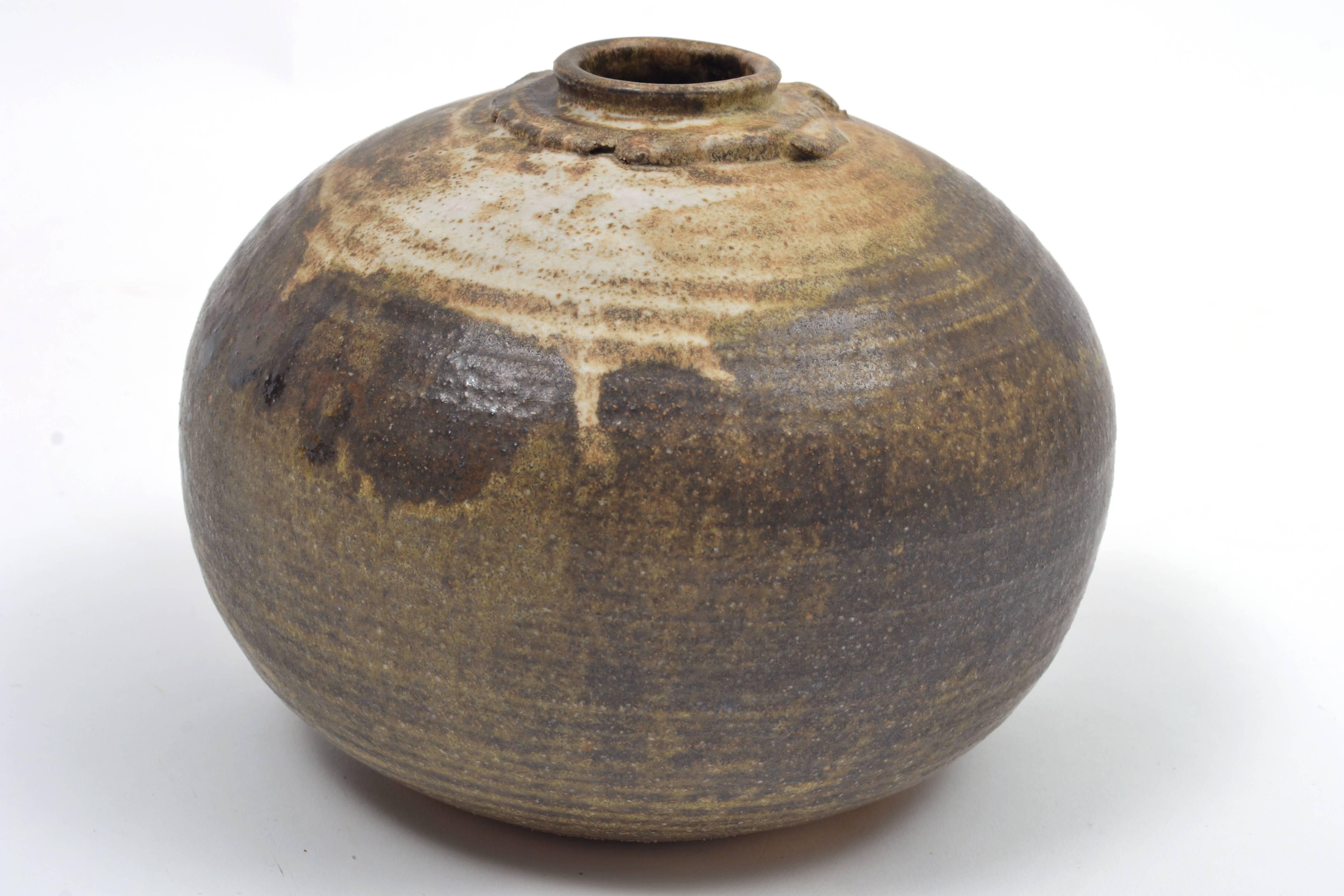 Jean Buchanan Signed Studio Ceramic Pottery In Excellent Condition In Pittsburgh, PA