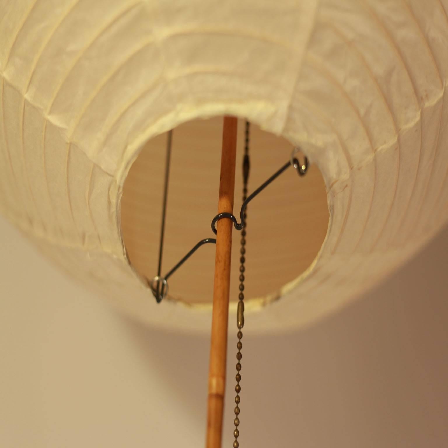 Mid-Century Modern Early Isamu Noguchi Akari Floor Lamp