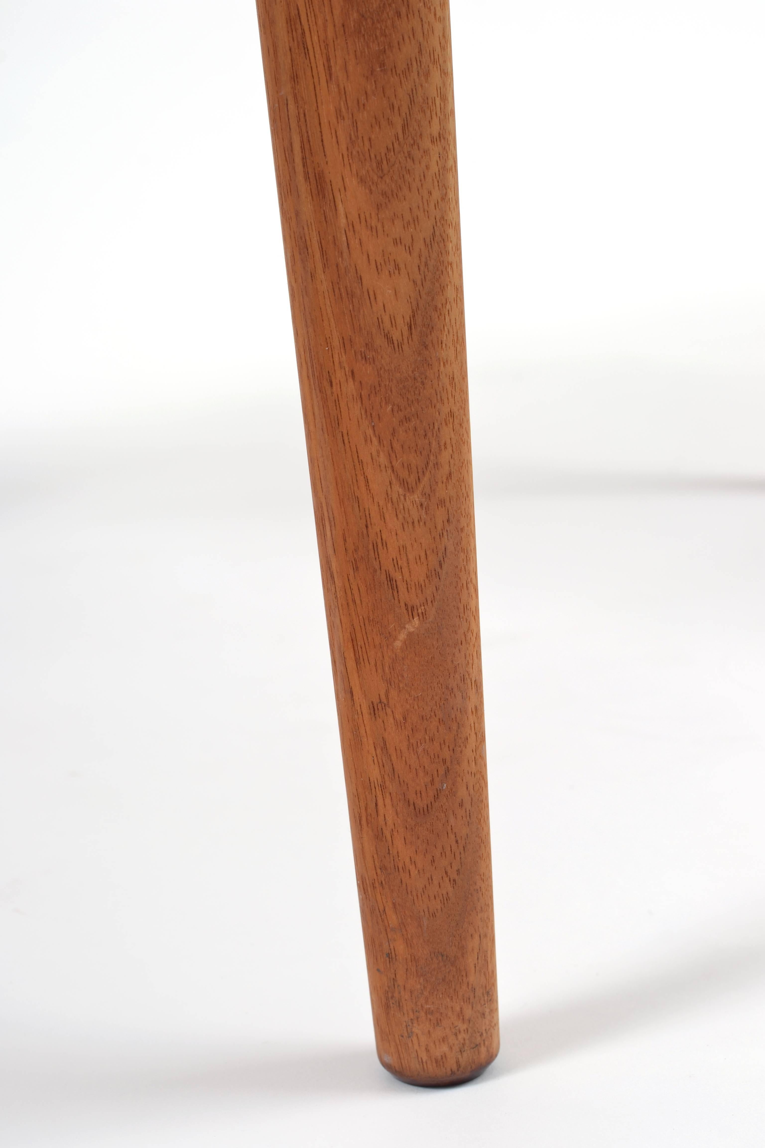 Danish Style Walnut Side Table Attributed to Jerry Glaser For Sale 1