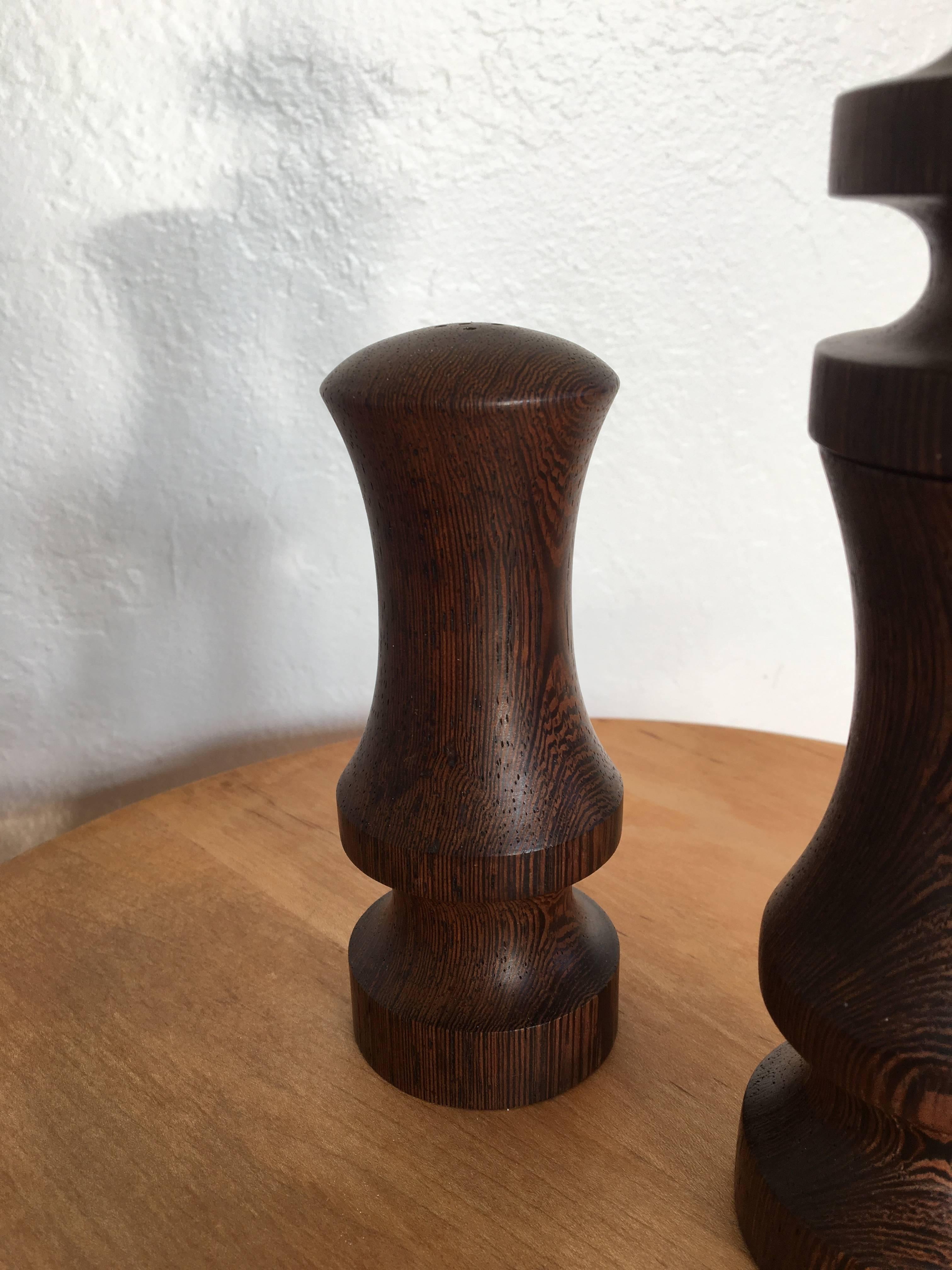 Mid-Century Modern Salt Shaker and Pepper Mill in Wenge by Laurids Lonborg, Denmark For Sale