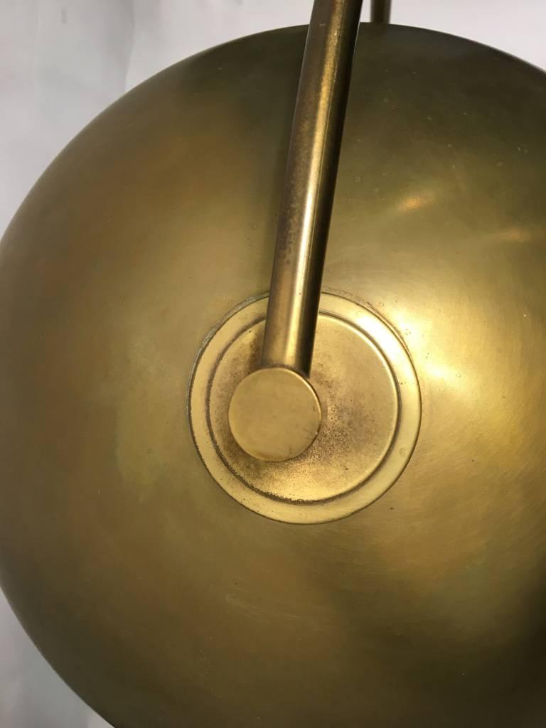 Early Brass Gooseneck Table Lamp by Kurt Versen In Good Condition In Pittsburgh, PA