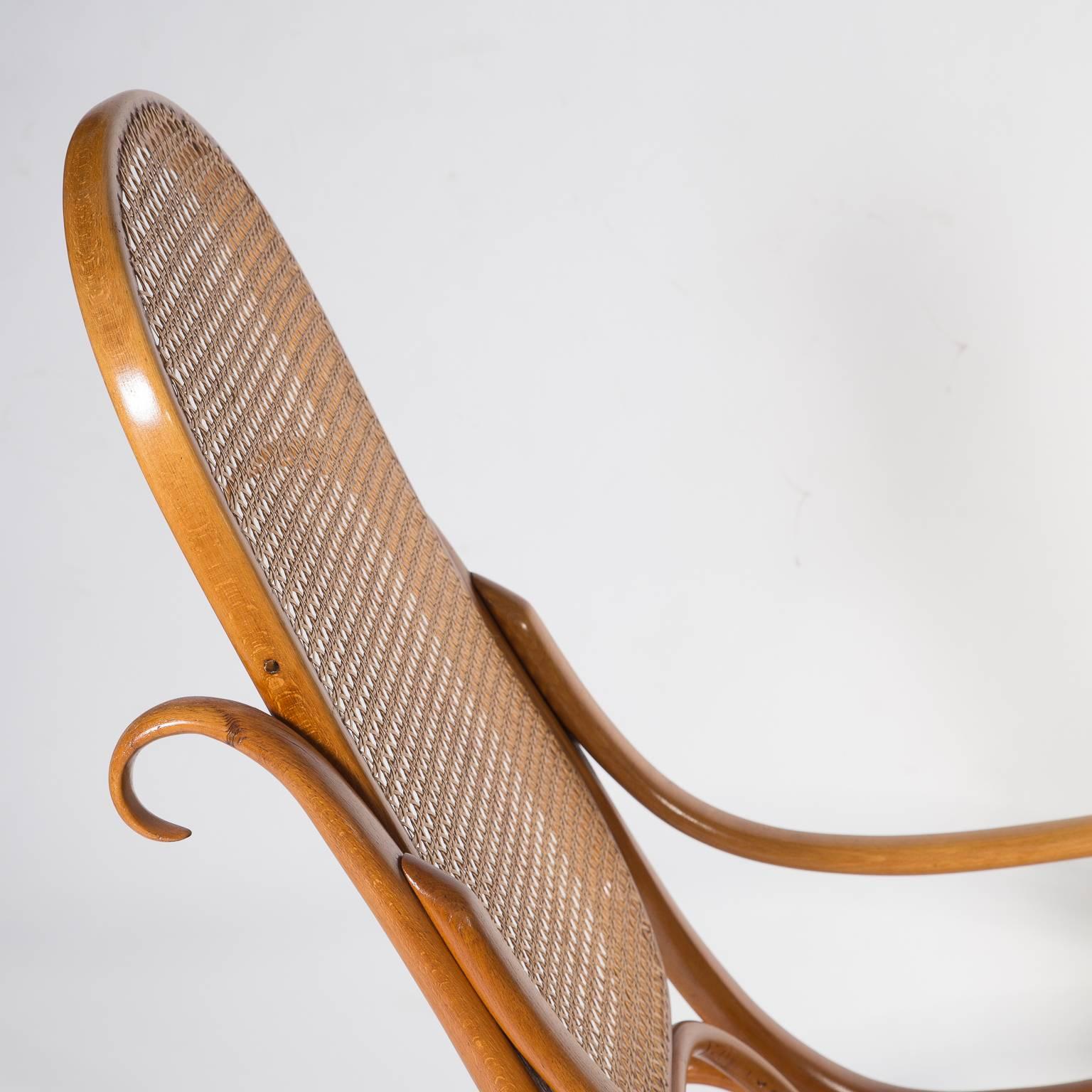 rocking chair thonet