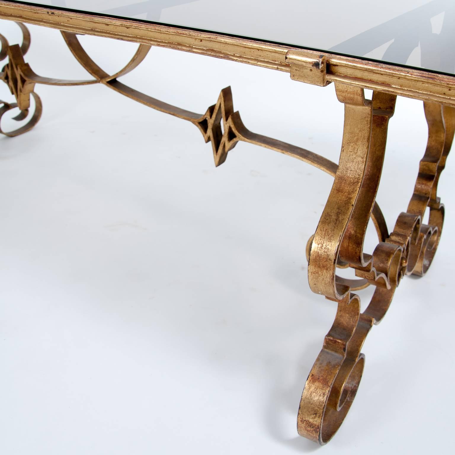 French Glass Coffee Table, France Neoclassical In Good Condition For Sale In Vienna, AT