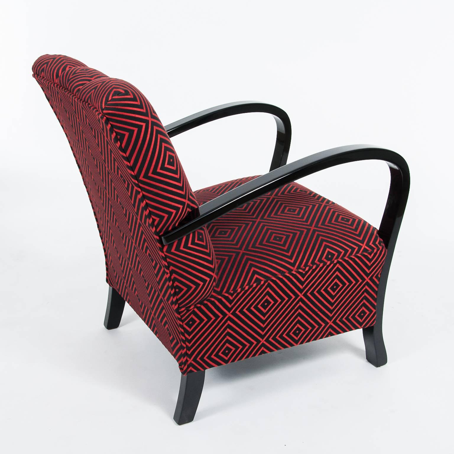 French Art Deco Club Chair, 1940s, France New Upholstery In Excellent Condition In Vienna, AT