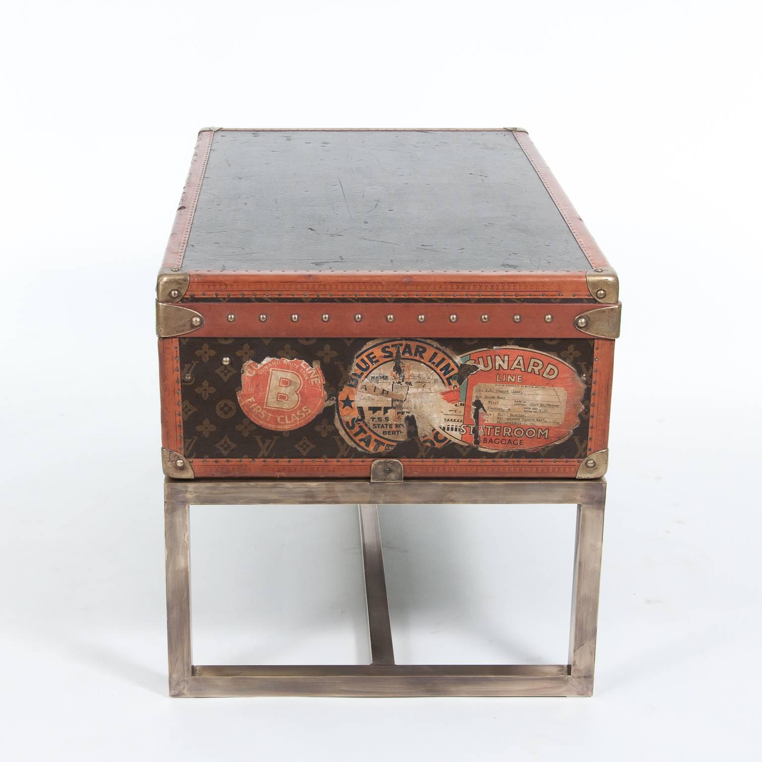 Antique French Louis-Vuitton Alzer Suitcase on Modern Stand, France, circa 1920 3