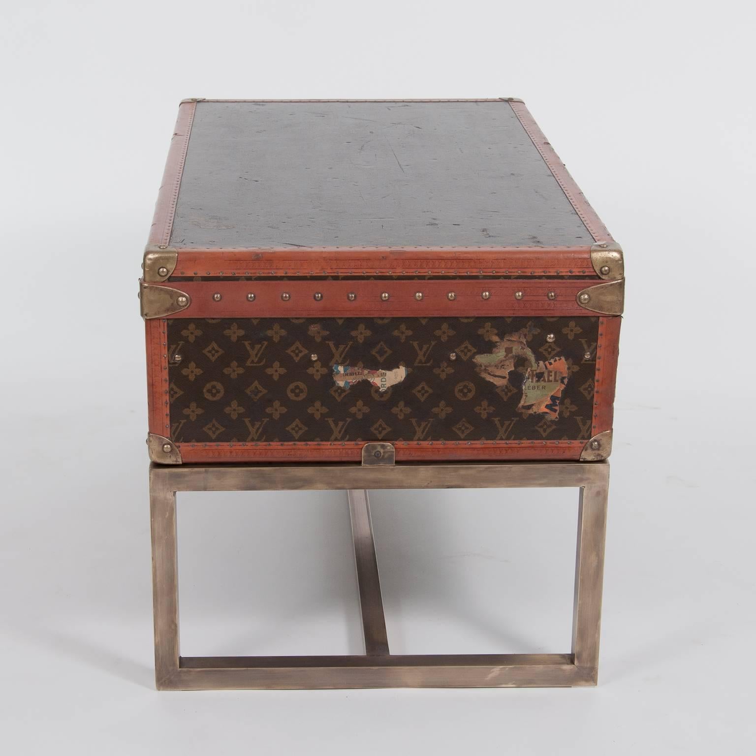 Antique French Louis-Vuitton Alzer Suitcase on Modern Stand, France, circa 1920 5