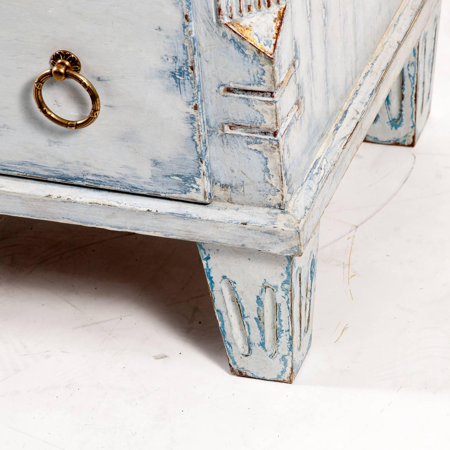 Pair of Louis XVI Style Chests 20th Century Gustavian Style Sweden For Sale 2