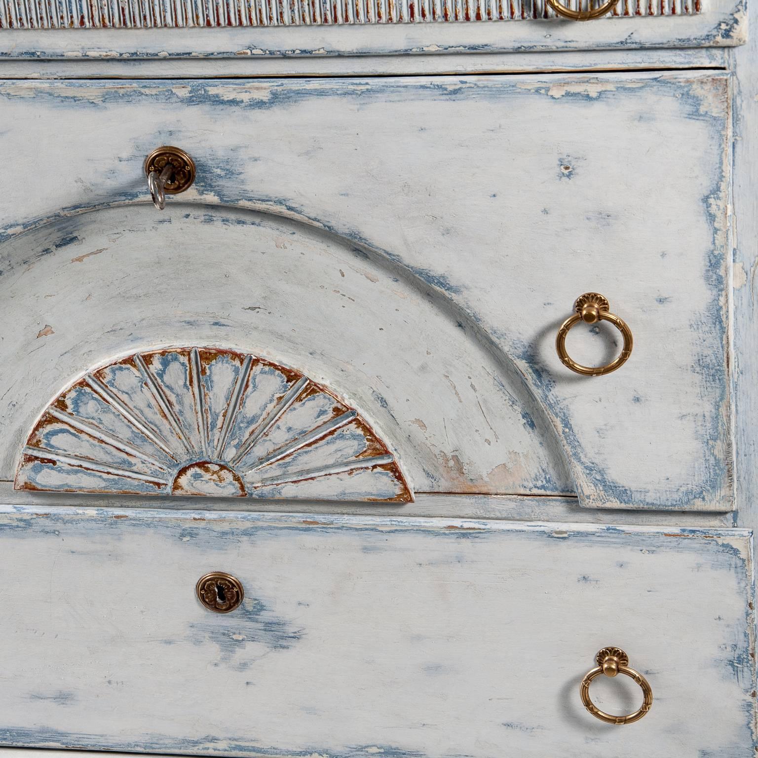 Pair of Louis XVI Style Chests 20th Century Gustavian Style Sweden For Sale 1