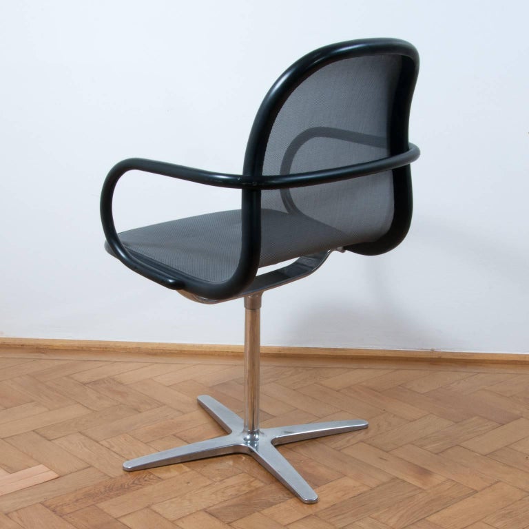 661 Dining Chair, Office Chair, Conference Chair by James Irvine