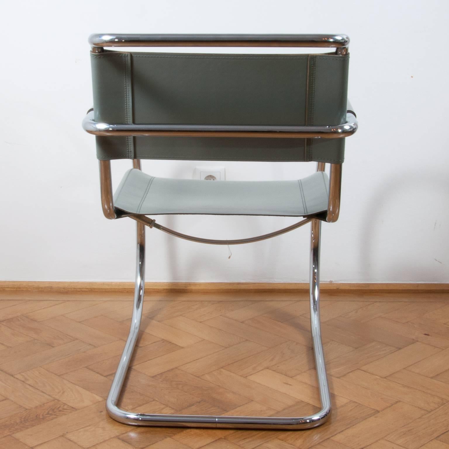 German Thonet S533 Cantilever Chair, Armchair, Lounge Chair Designed by L. Mies vd Rohe For Sale