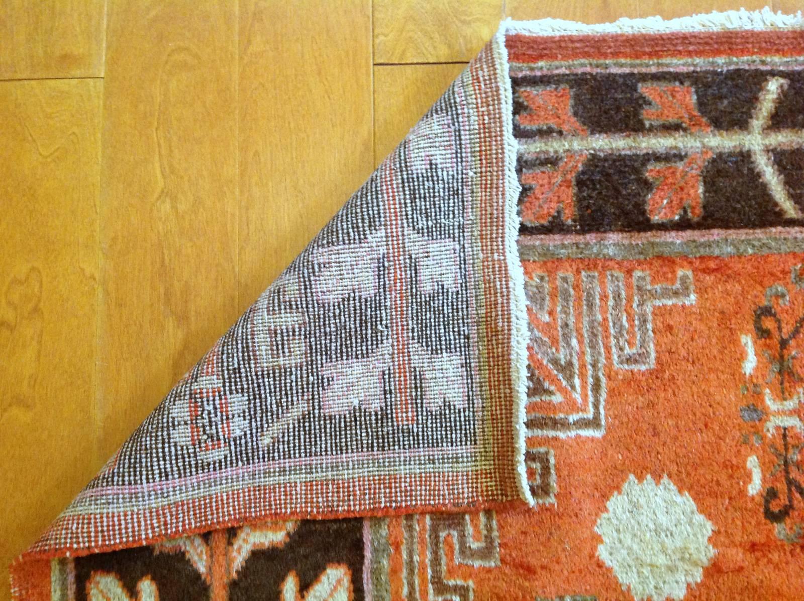 Vintage Khotan Rug In Good Condition For Sale In Los Angeles, CA