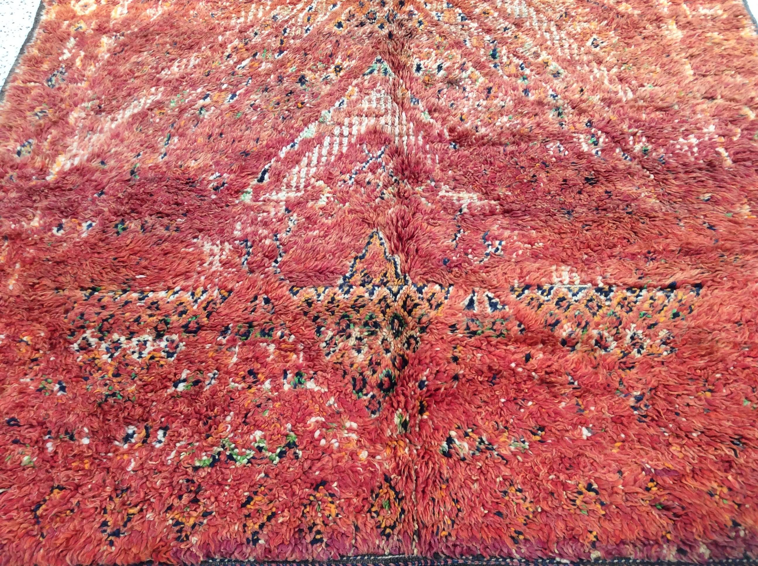 red morrocan rug