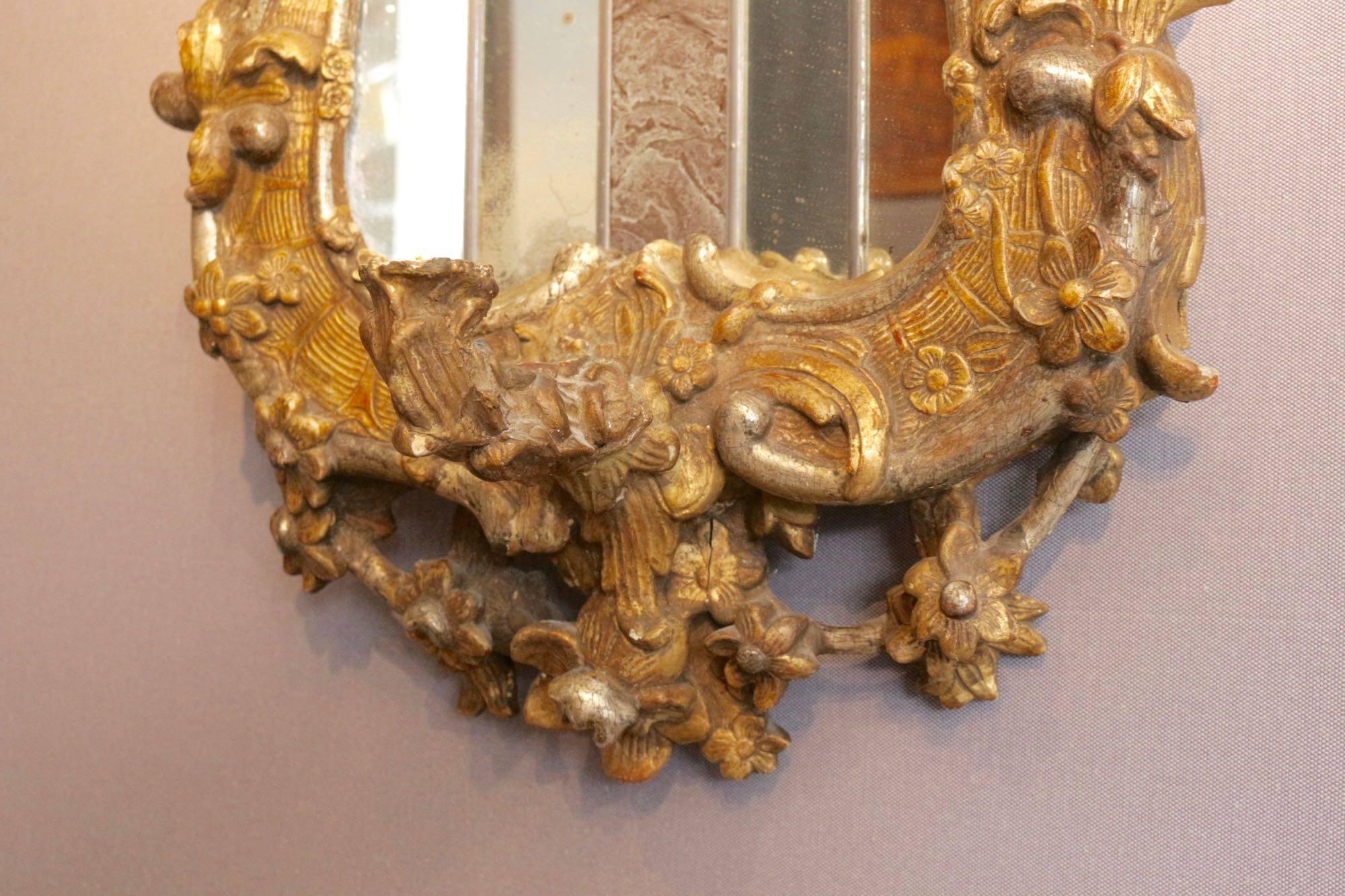 Fantastic Pair of Italian Mirrors, Giltwood and Silvered Wood, 18th Century In Excellent Condition In Saint-Ouen, FR