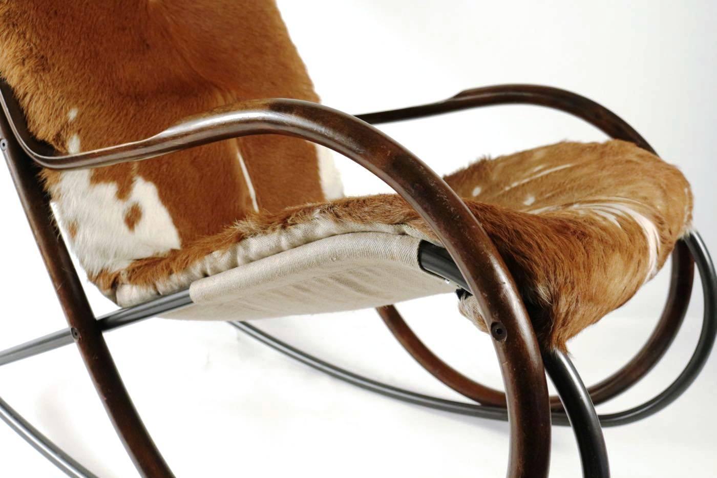 Swiss Rare and Original Nonna Rocking Chair, Paul Tuttle for Strassle, 1972 Cow Skin