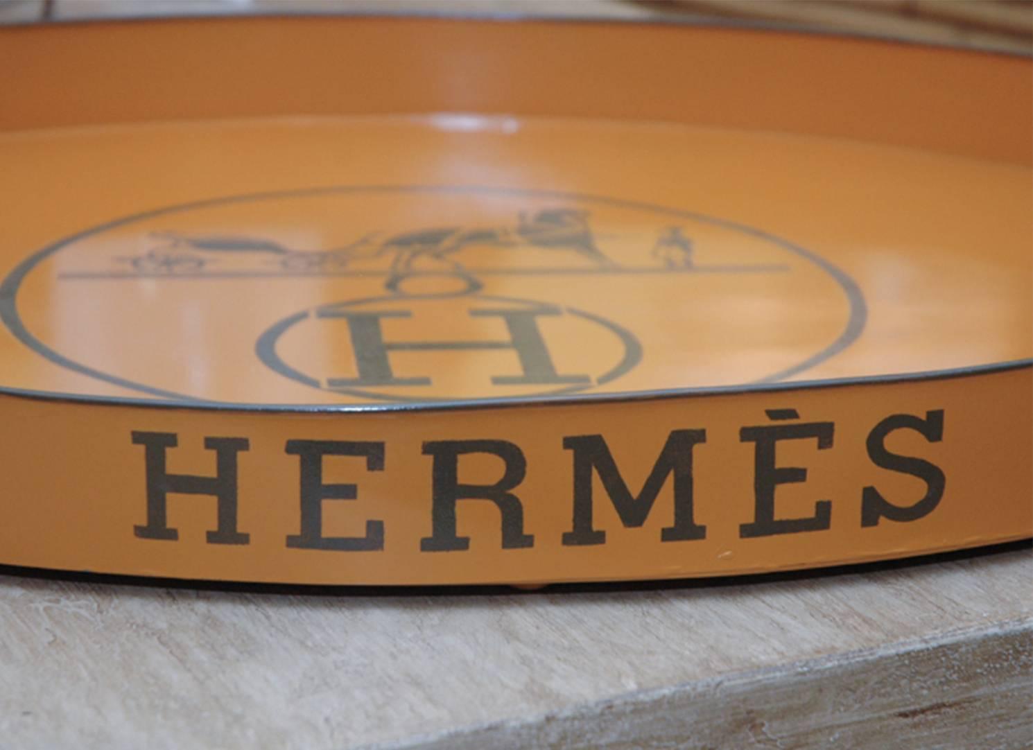 This vintage style hand-painted metal tole tray pays tribute to the Hermès fashion and equestrian house. Lovely placed on an ottoman, used on the bar or displayed on a handcrafted iron tray stand to make as a cocktail table (which is also