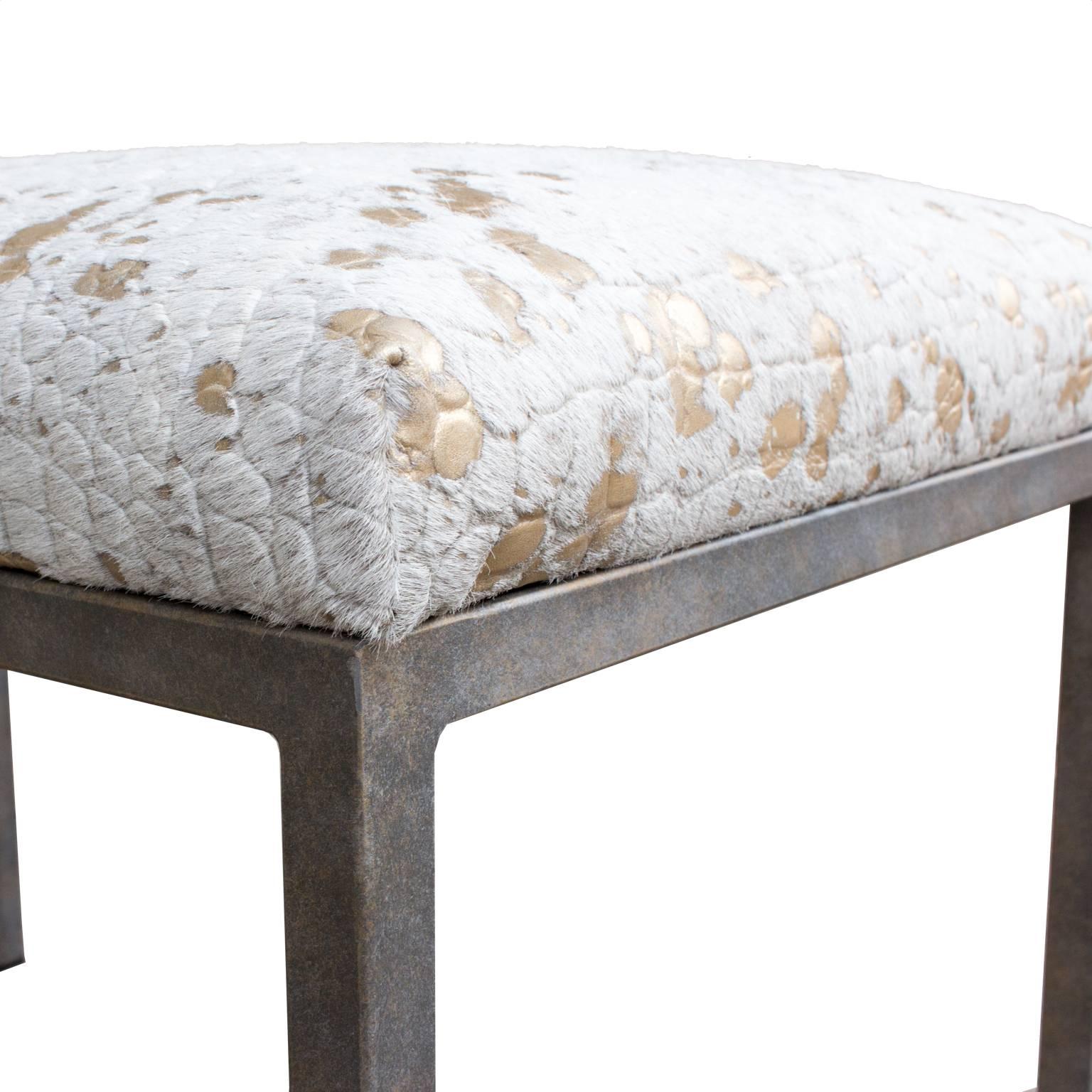 Embossed Metallic Splash Brazilian Cowhide Bench on Iron Base In Excellent Condition In Houston, TX