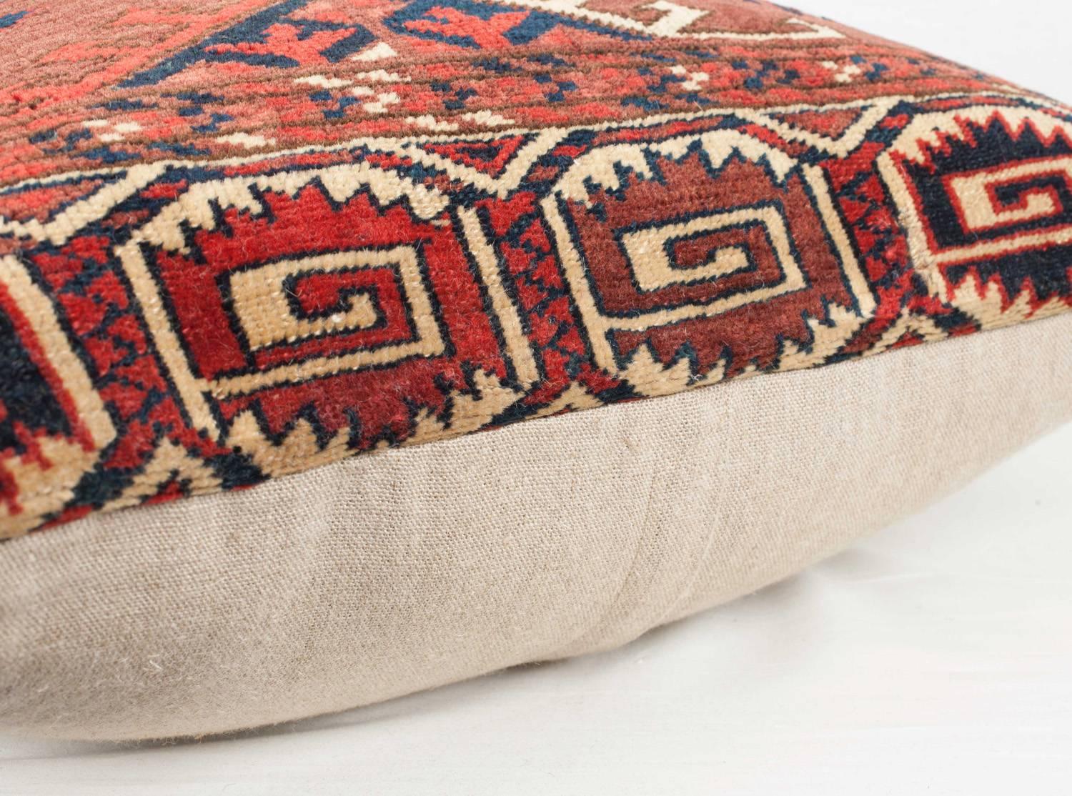 Linen Antique Yomut Turkmen or Turkoman Pillow, Central Asia, 19th Century  For Sale