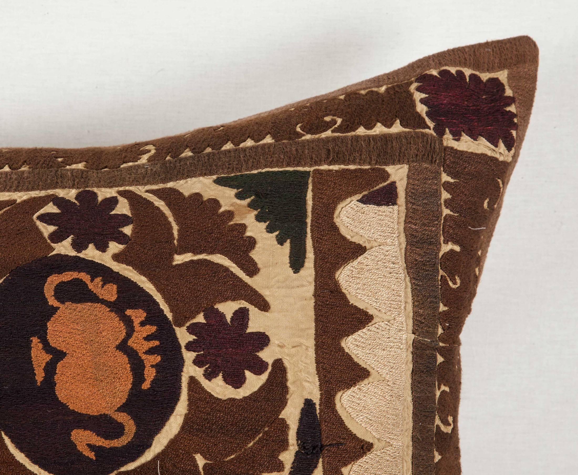 Vintage Uzbek Embroidered Pillow, Central Asia, 1960-1970 In Good Condition For Sale In By Appointment Only, CA