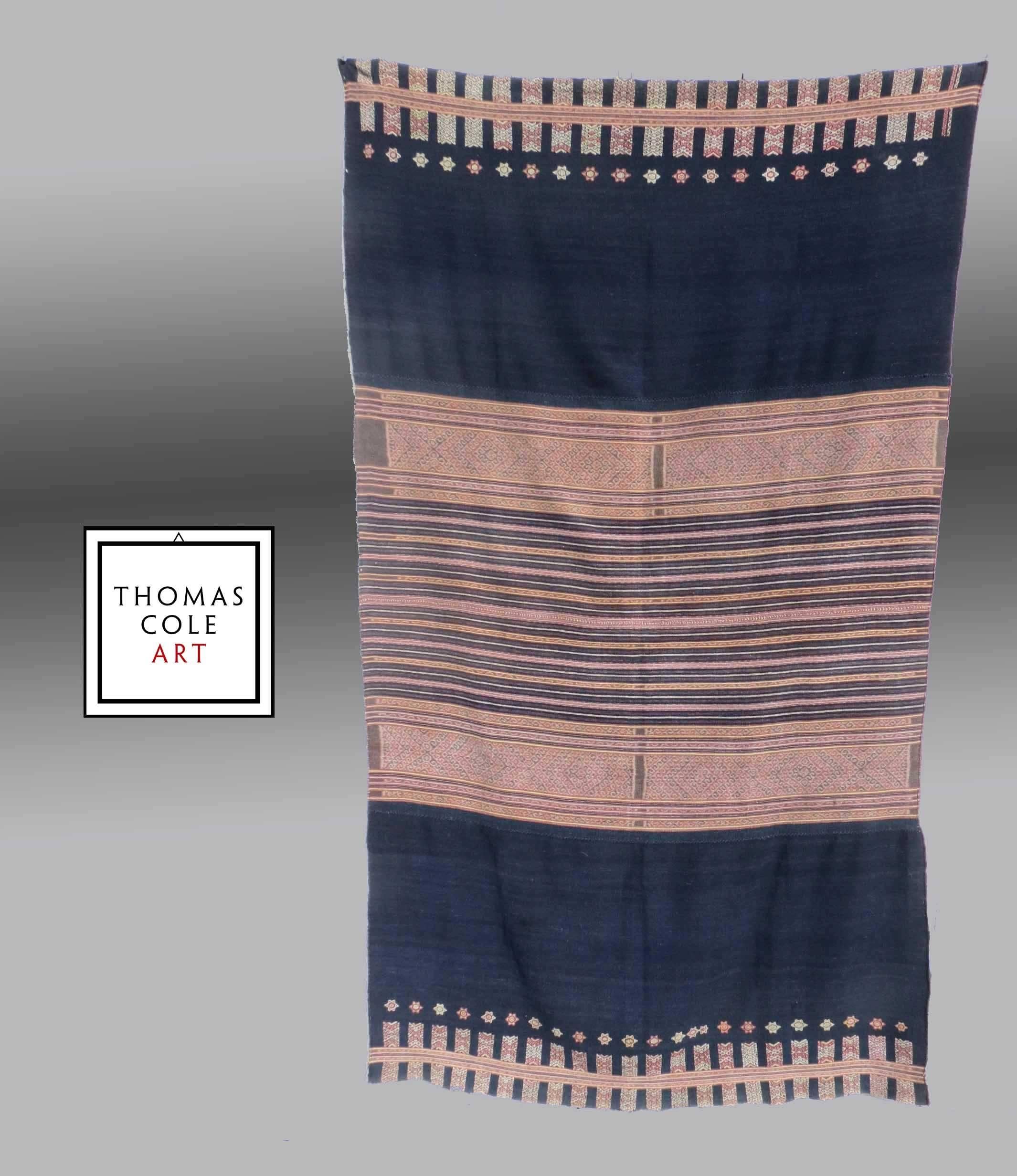 A fine woven woman's 