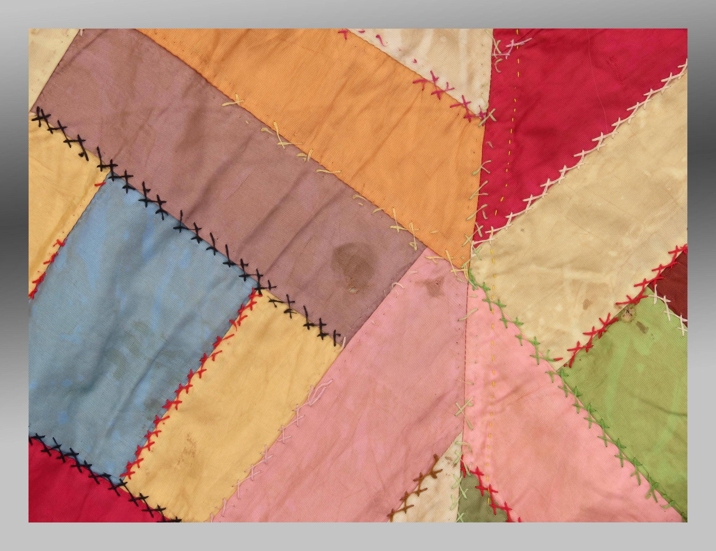 American Patchwork Quilted Silk Textile, Mid-20th Century For Sale 2