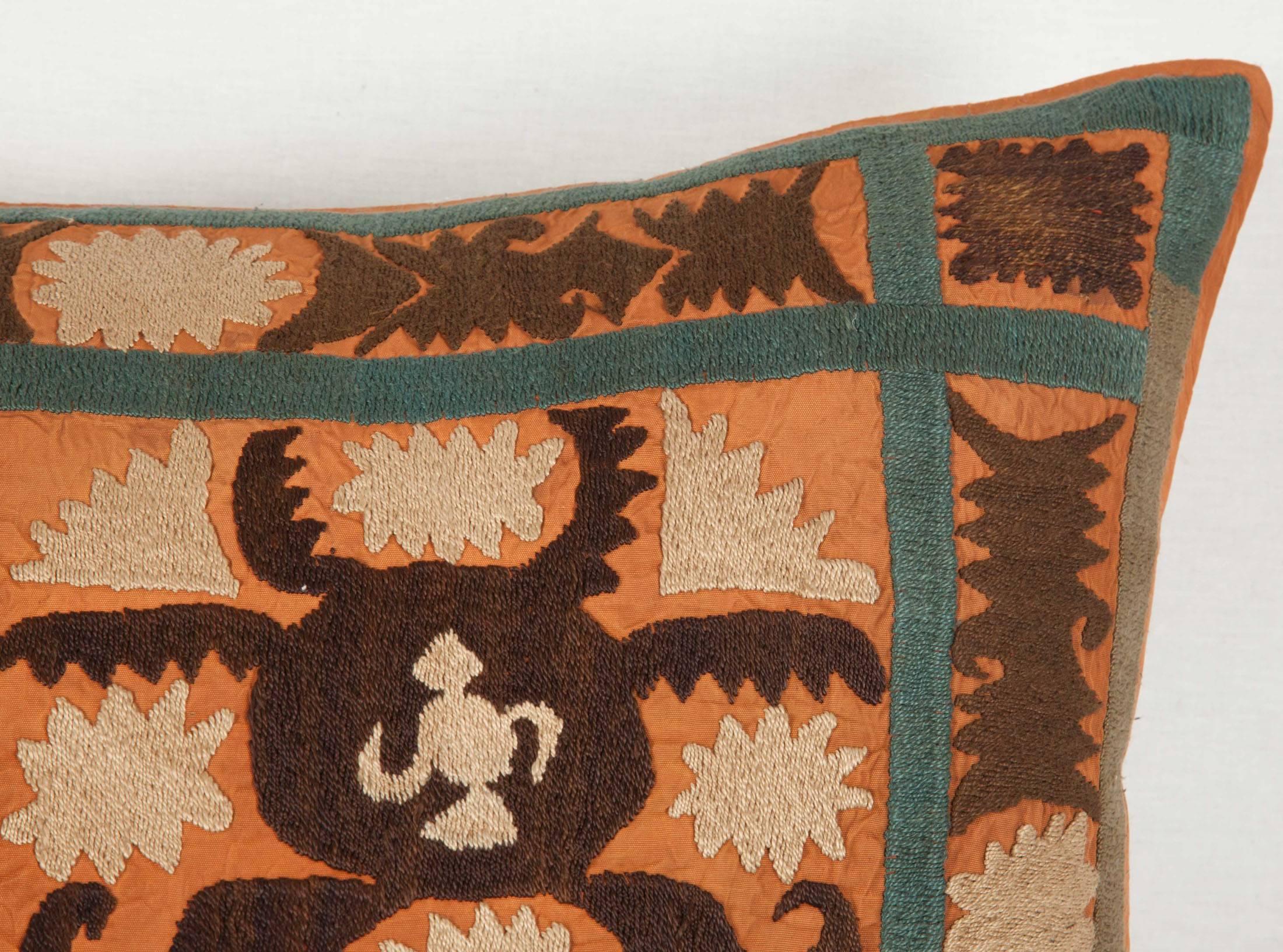 20th Century Vintage Uzbek Embroidered Pillow (Large), Central Asia, 1970s For Sale